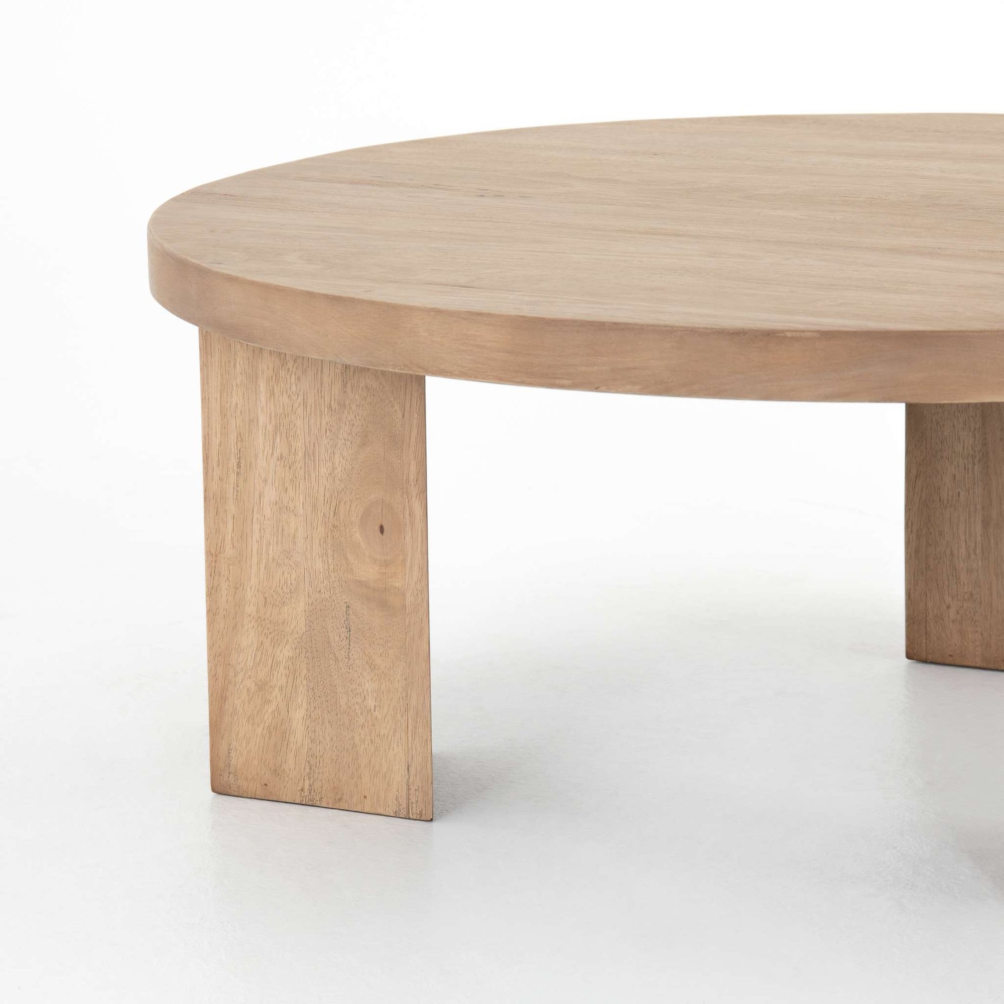 Mesa Round Coffee Table