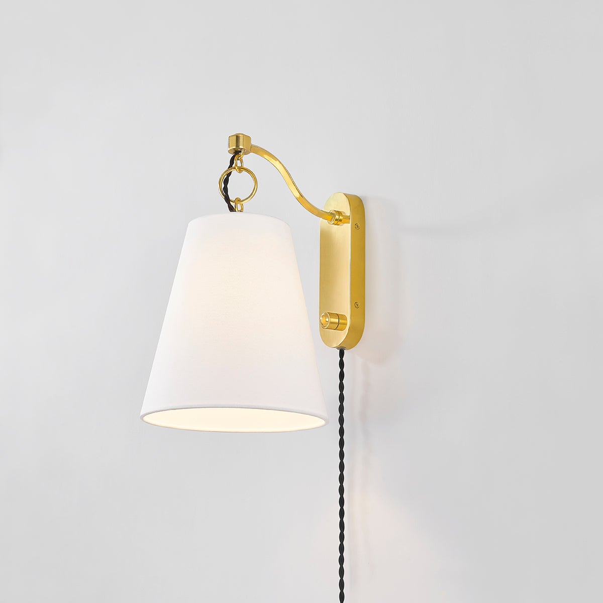 joan plug-in sconce