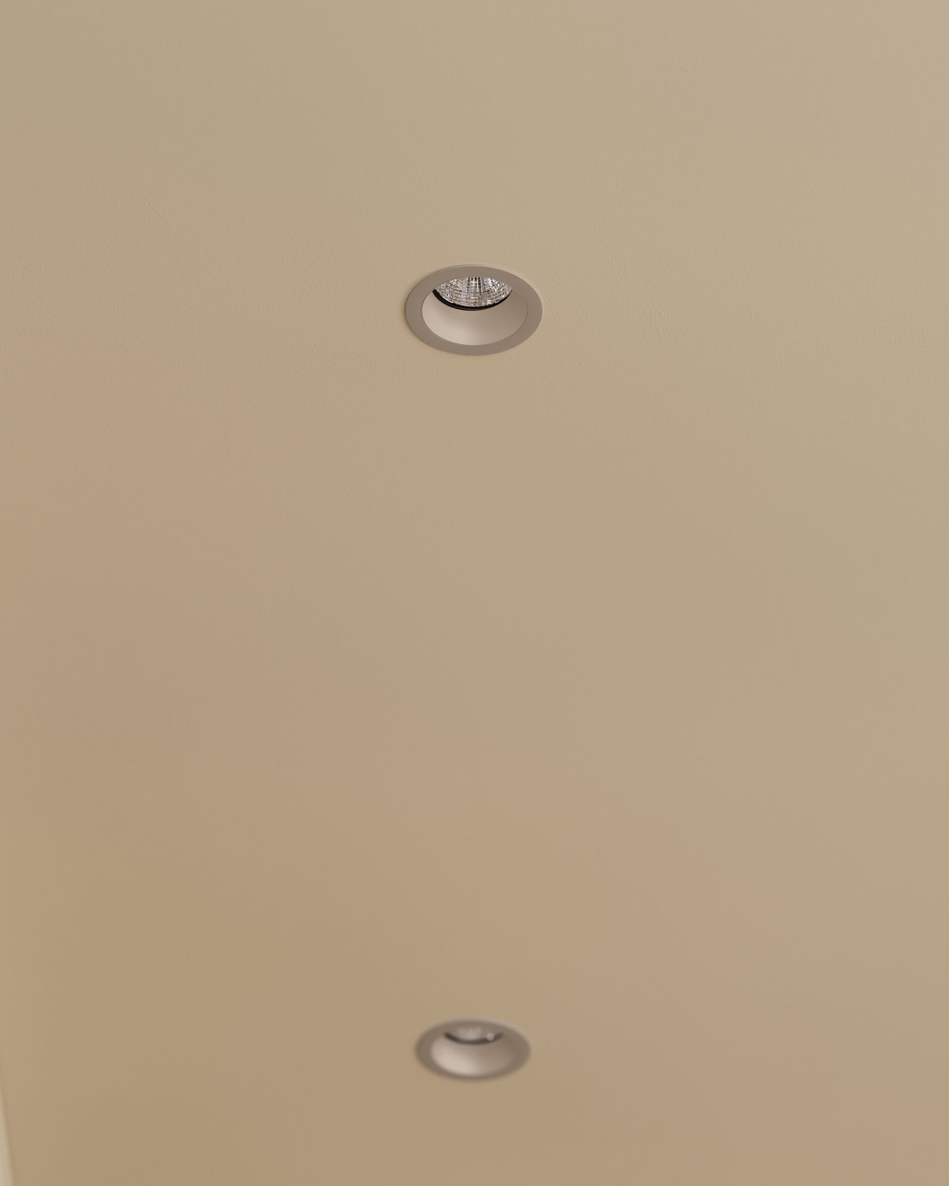 eco-downlight 3" adjustable round trim, champagne