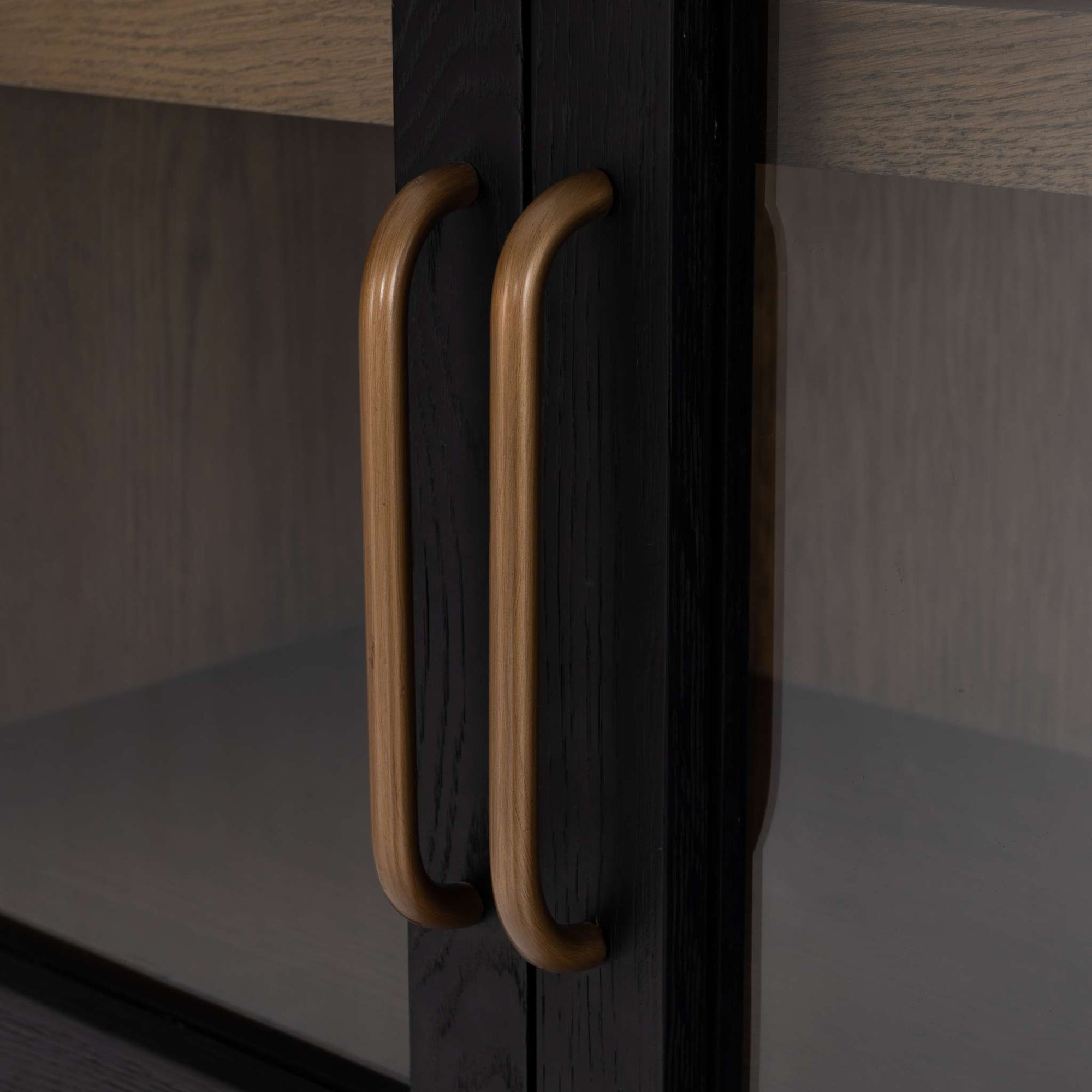 Drifted Matte Black with Drifted Oak