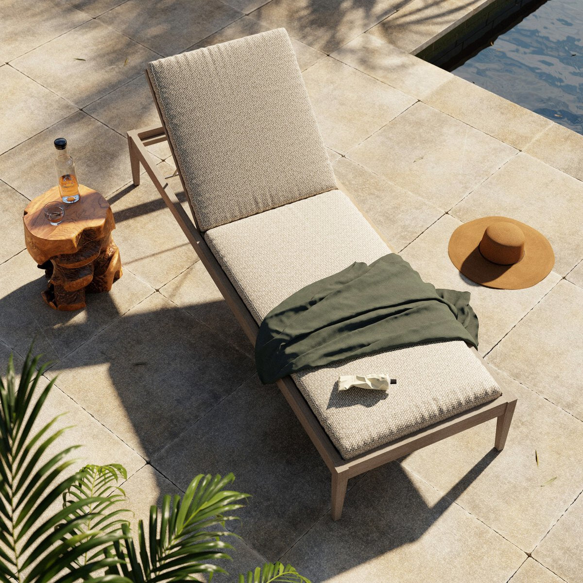 Sherwood Outdoor Chaise Lounge