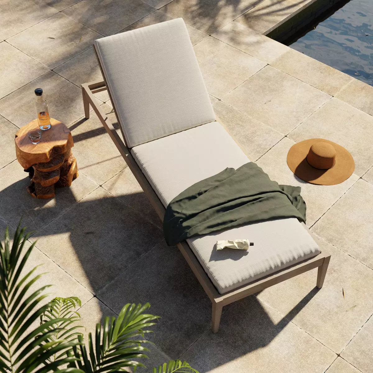 Sherwood Outdoor Chaise Lounge