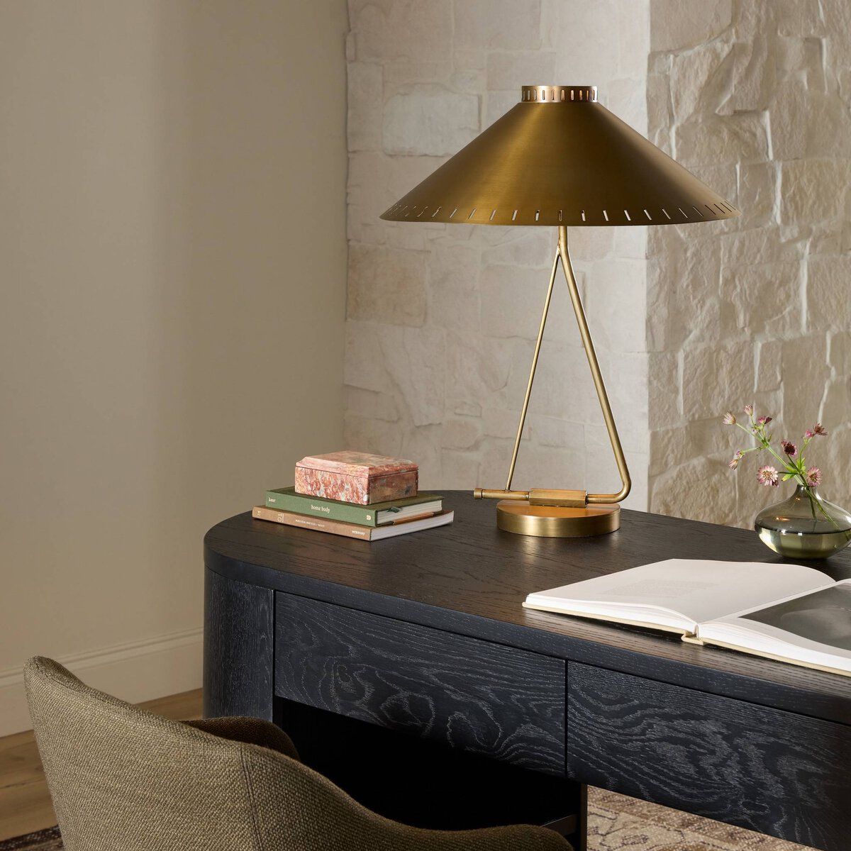 Egon Table Lamp