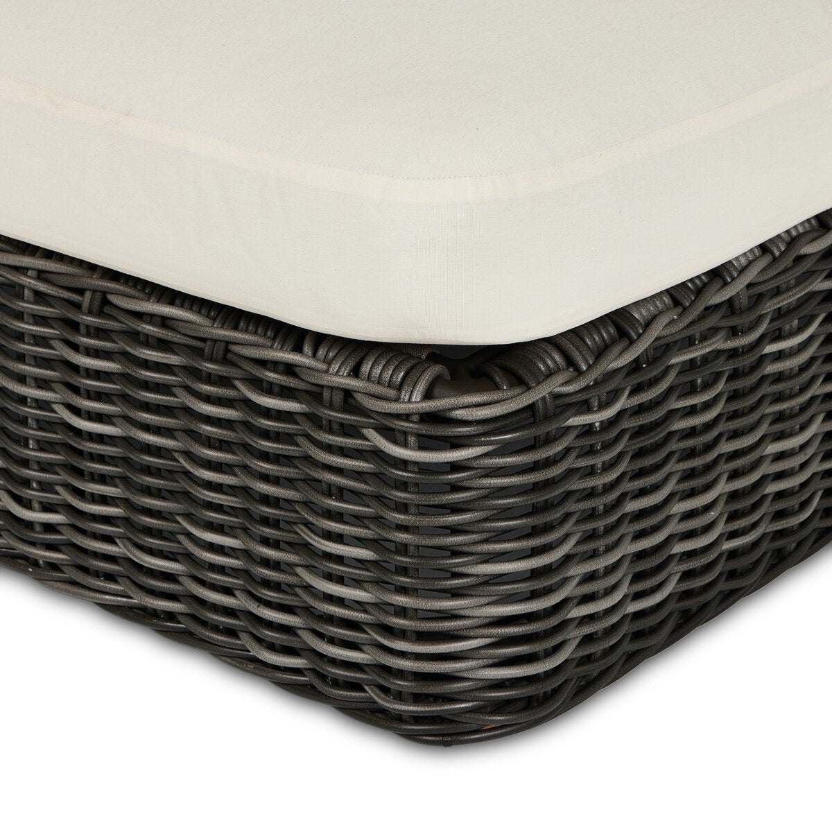 Messina Outdoor Chaise Lounge