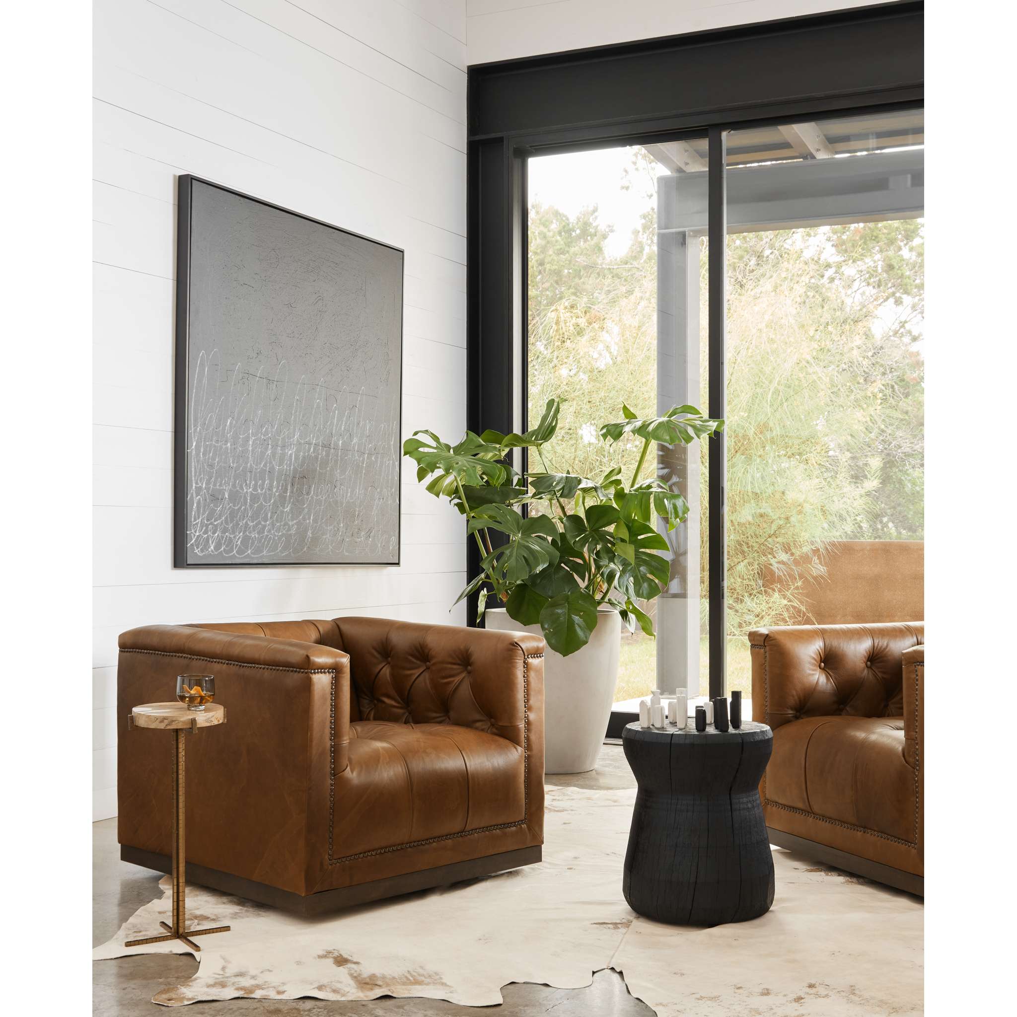 Writings On The Wall By Jamie Beckwith