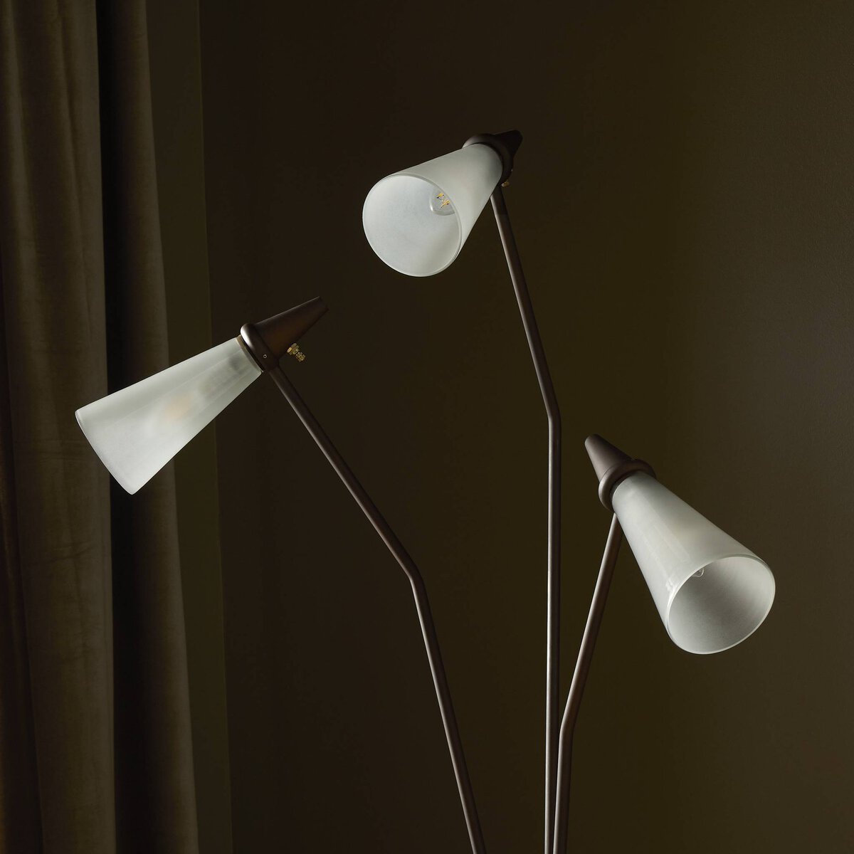 Ludwig Floor Lamp