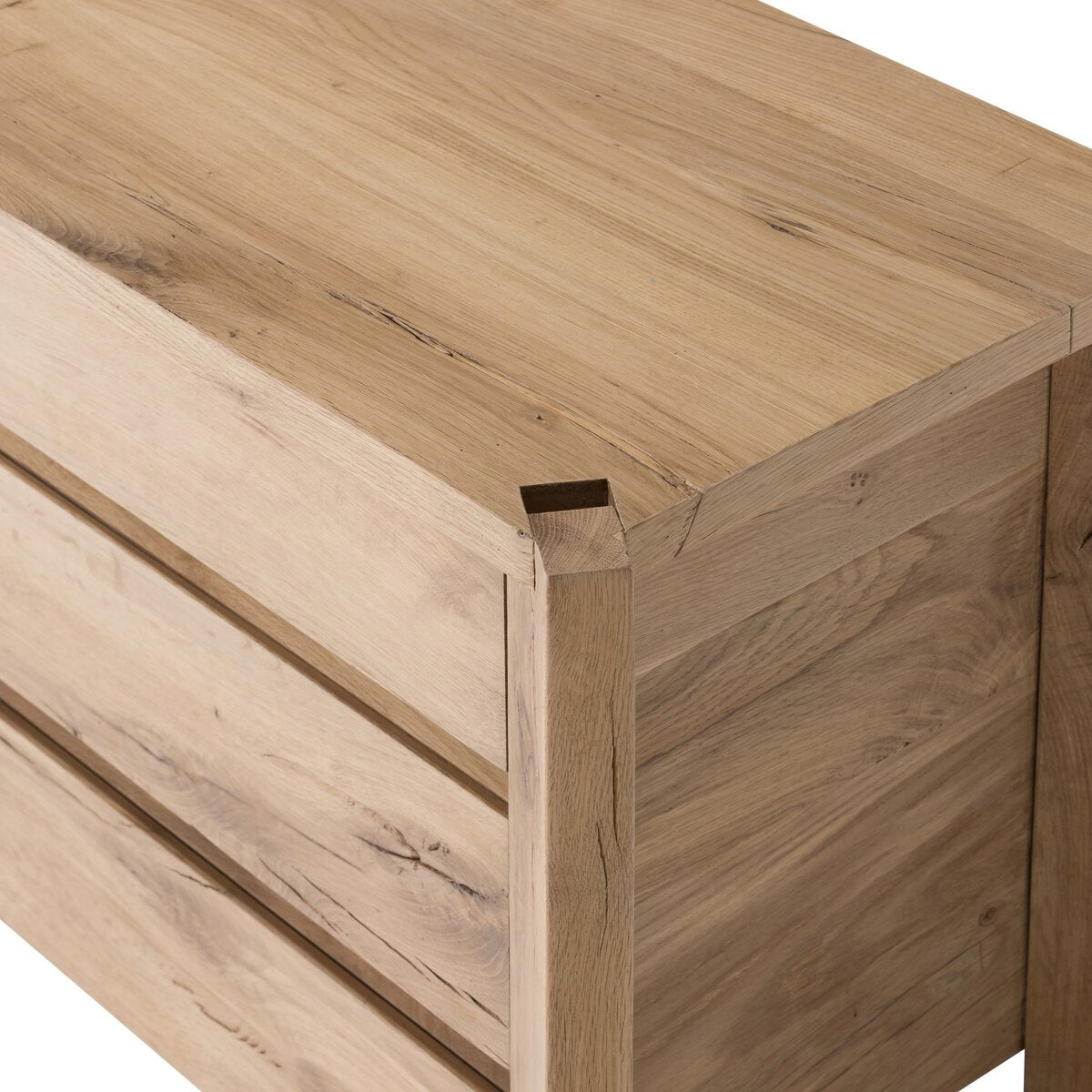 Cassio Nightstand