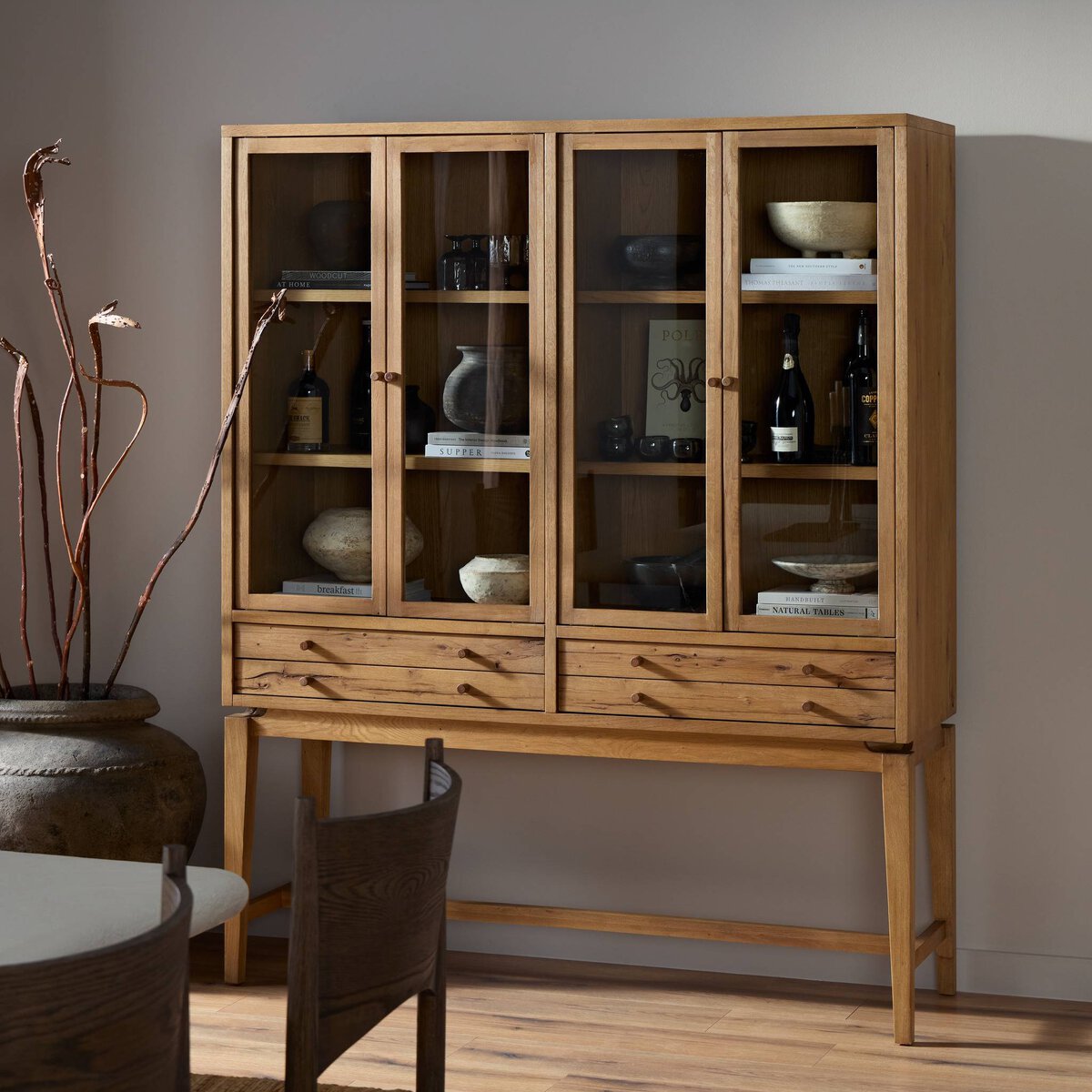 Bergstrom Cabinet