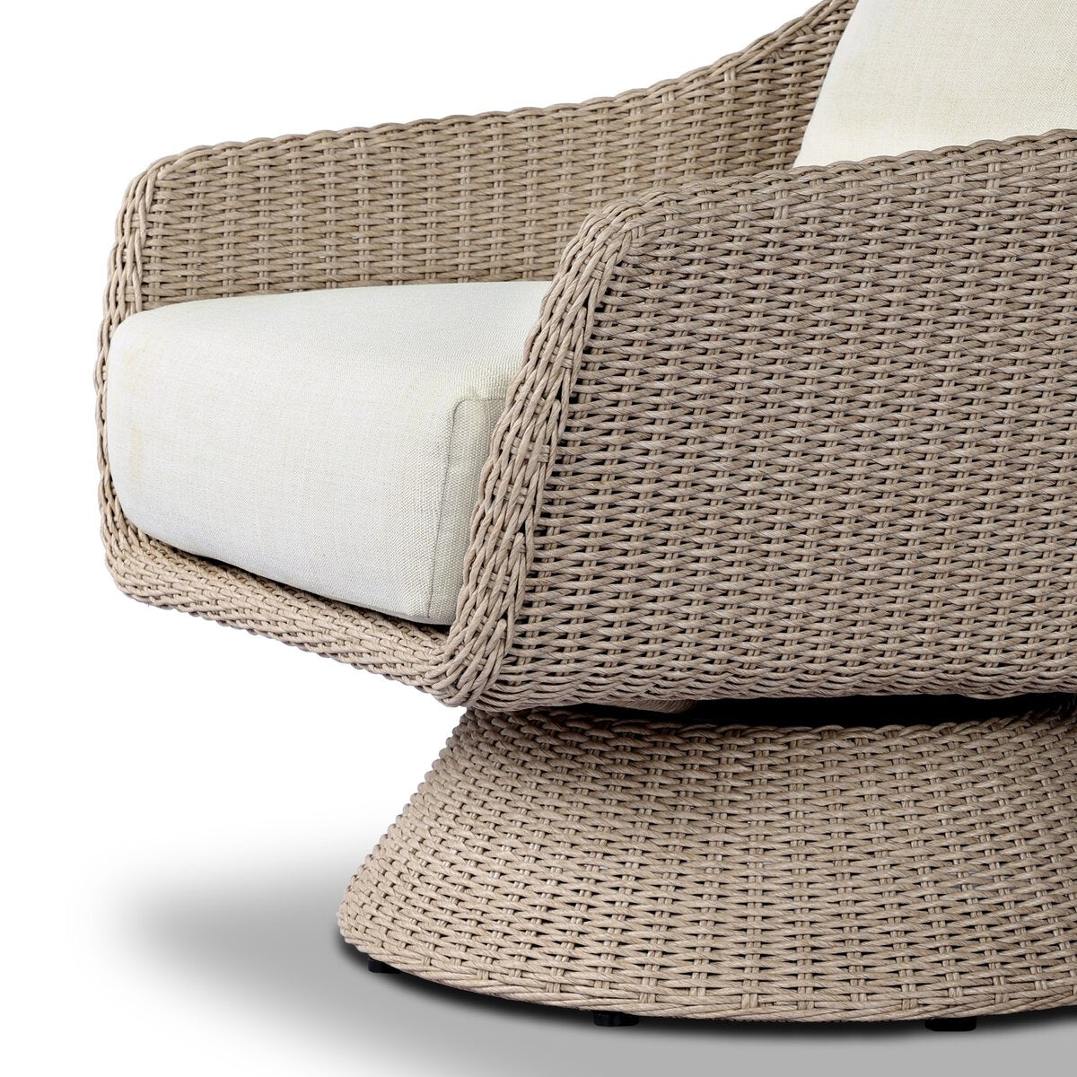 Koe Outdoor Chair