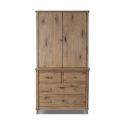 Pika Armoire