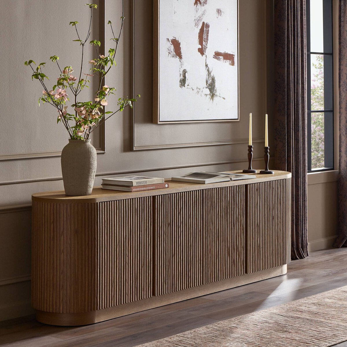 Delphi Media Console