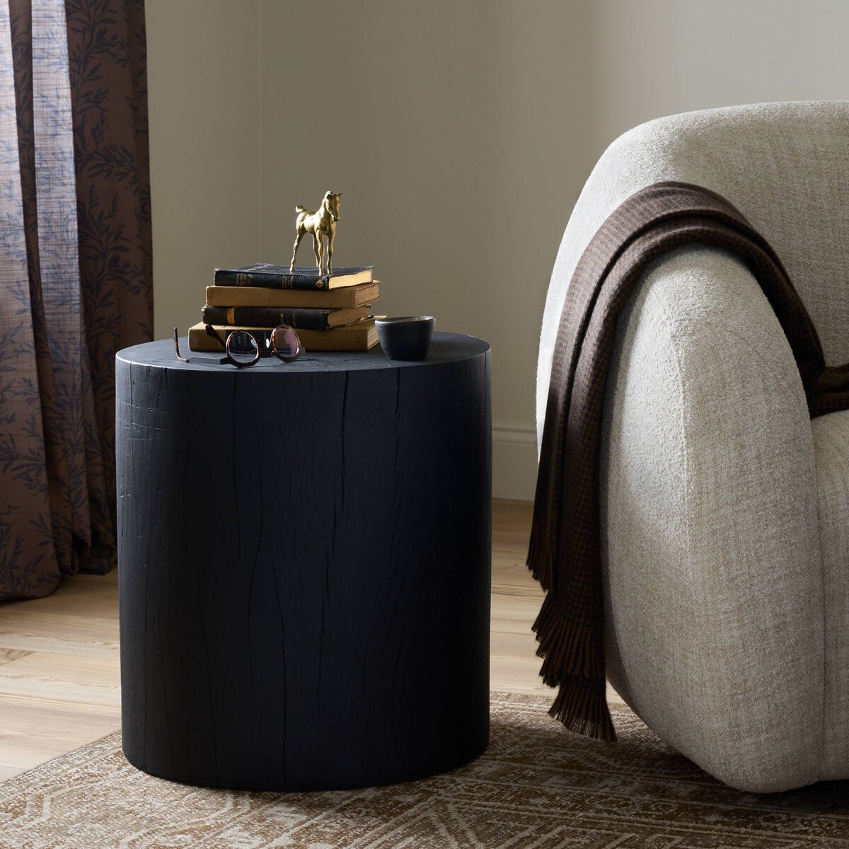 Layo End Table