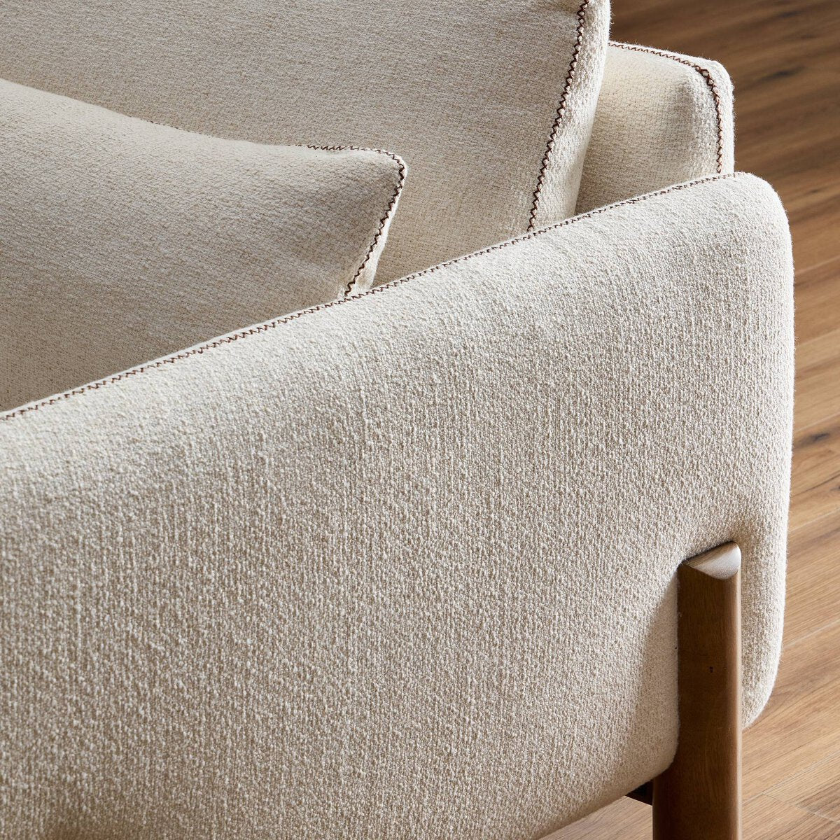 Rennick Sofa
