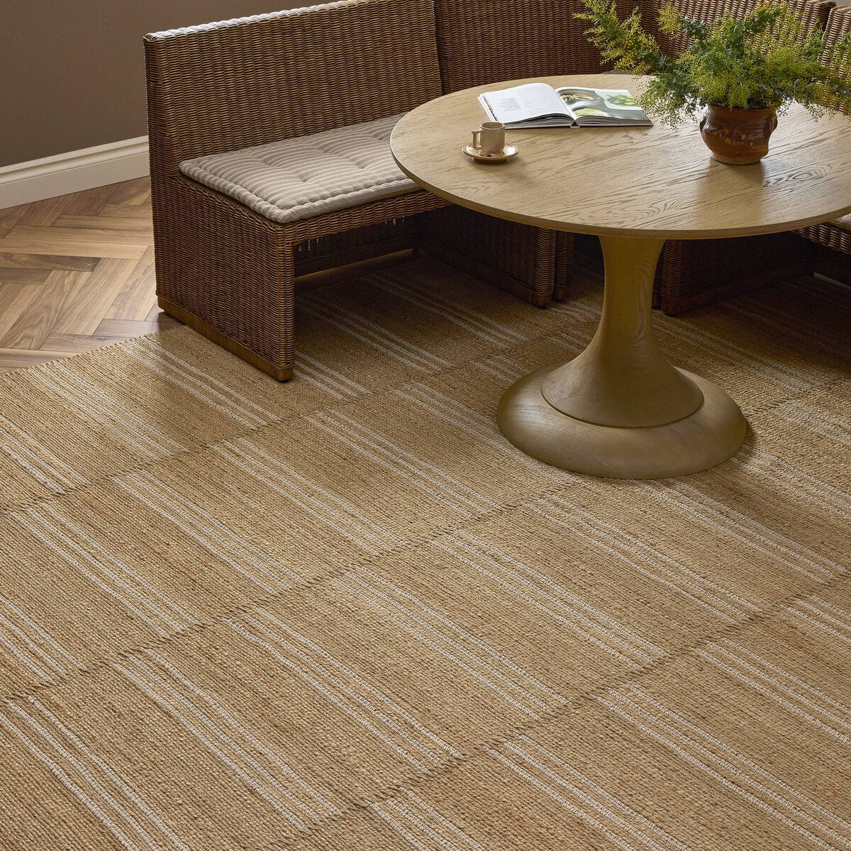 Hula Handwoven Jute Rug