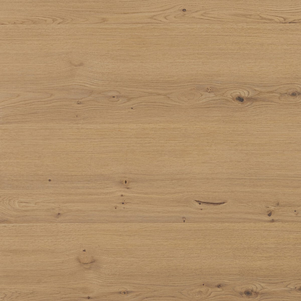 Emmer Dining Table