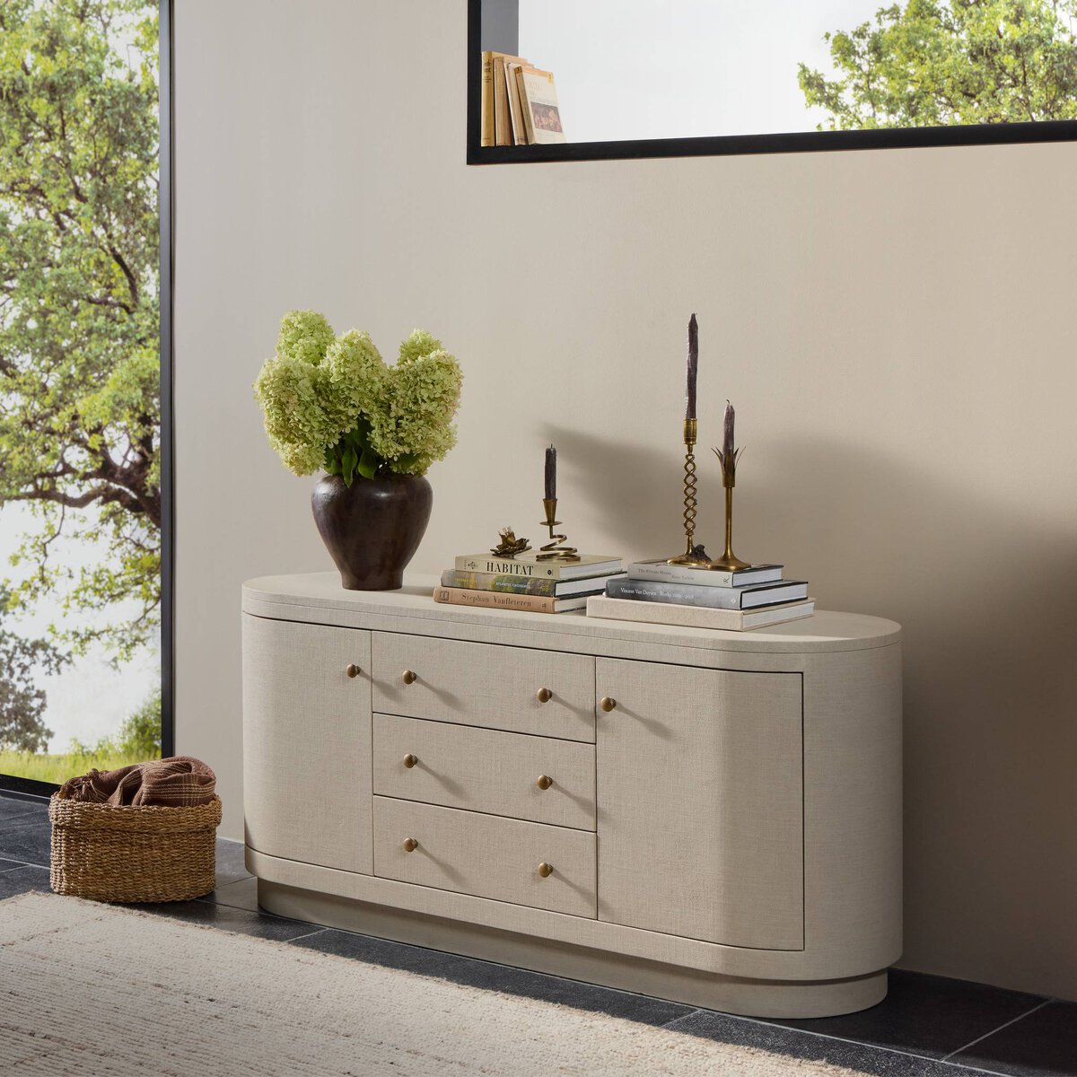Amelia Media Console