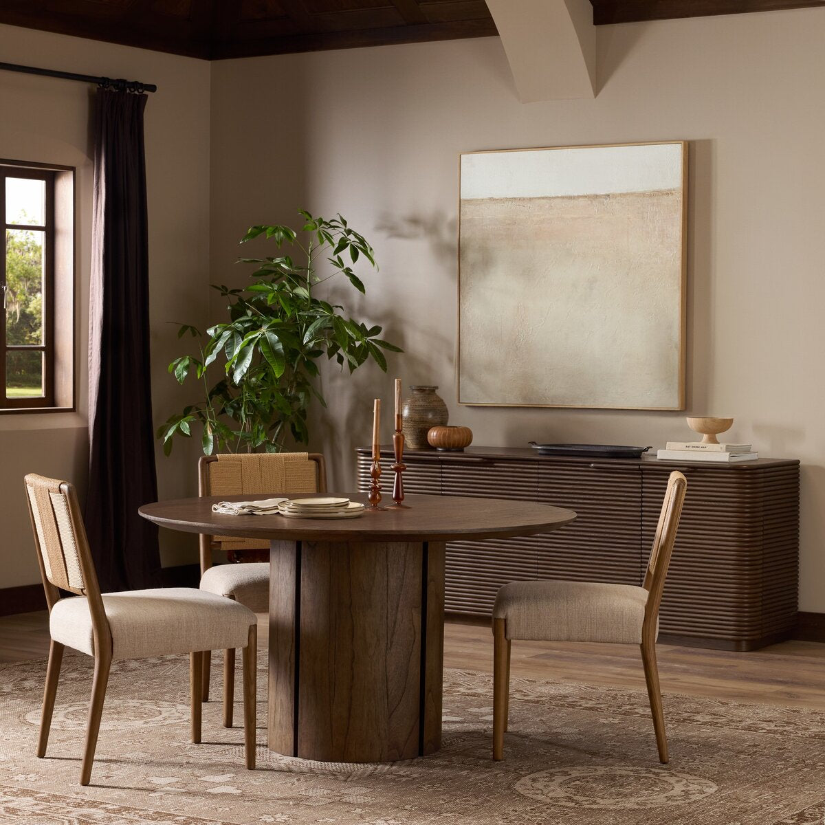 Ranta Dining Table
