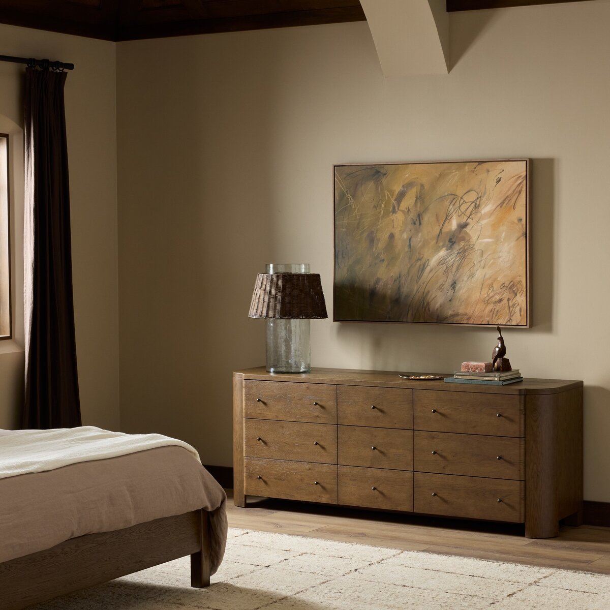 Akumi 9 Drawer Dresser