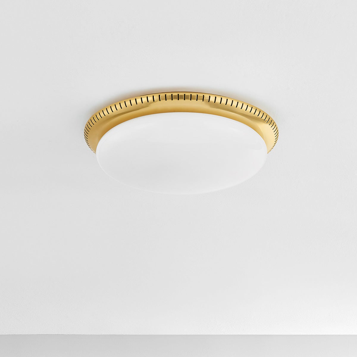 north castle flush mount