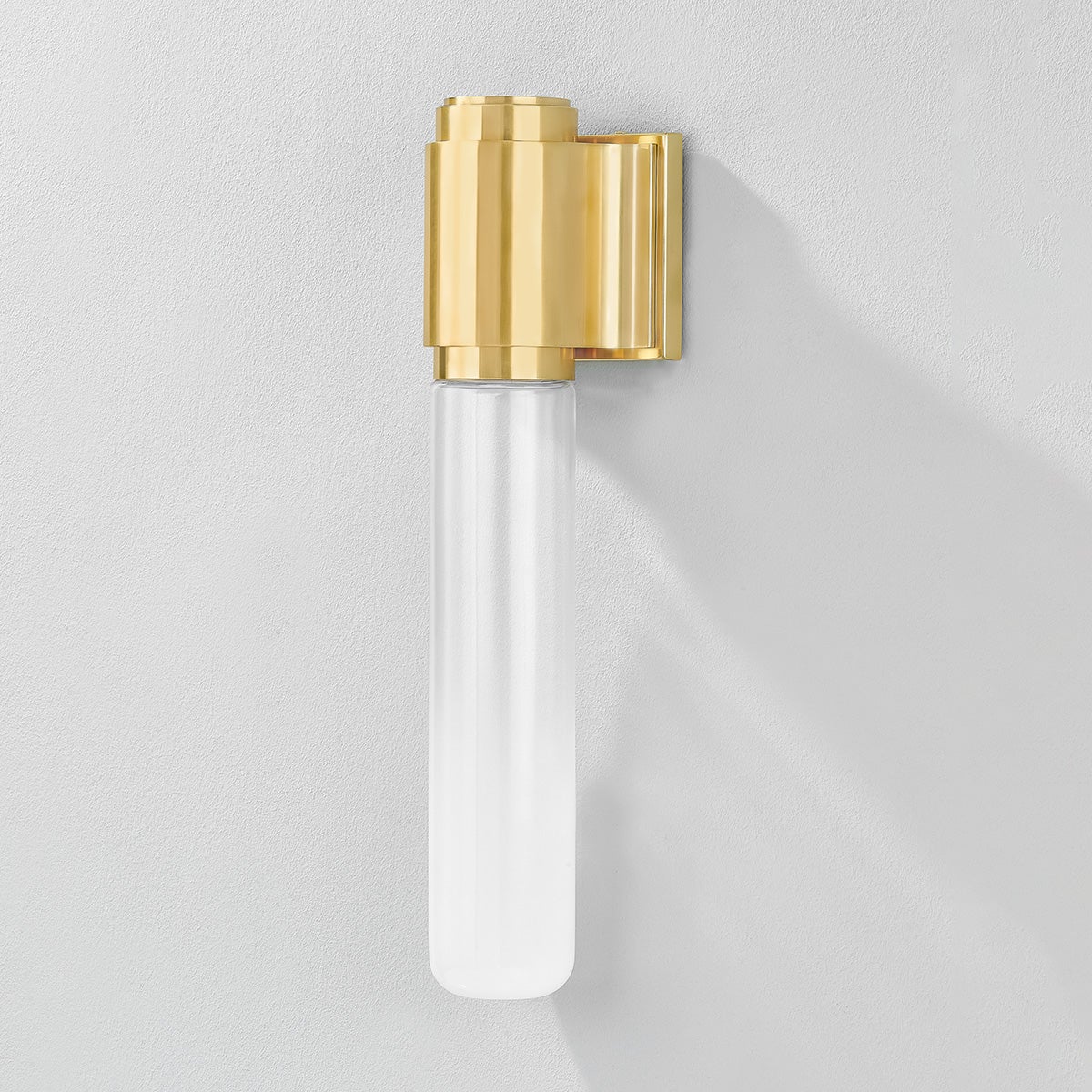 colrain wall sconce