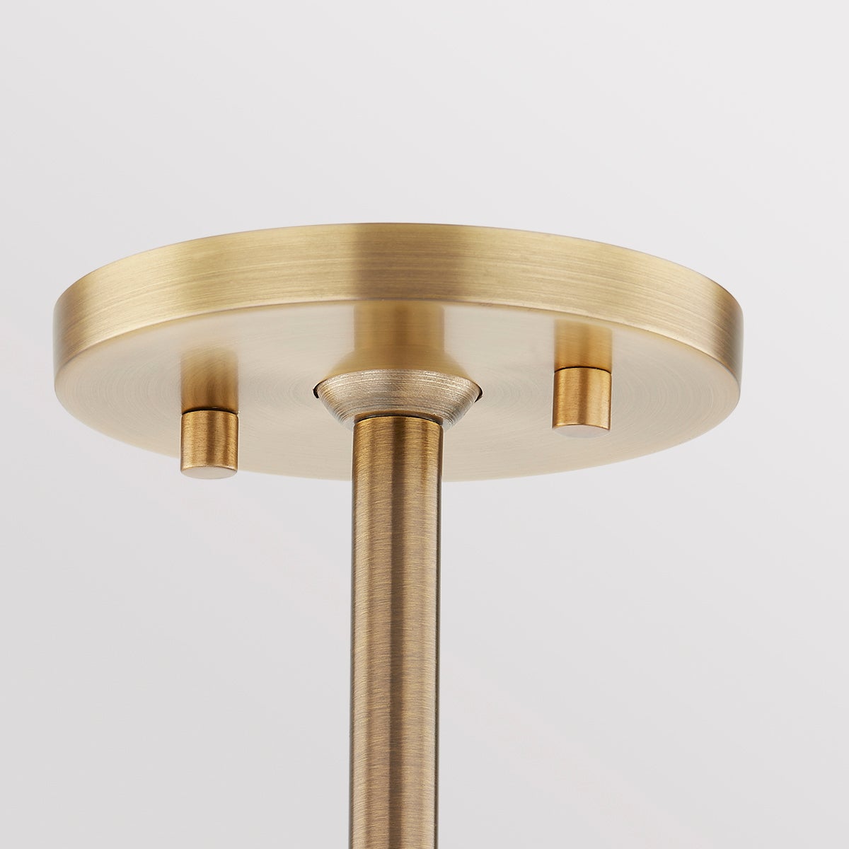 huntley pendant