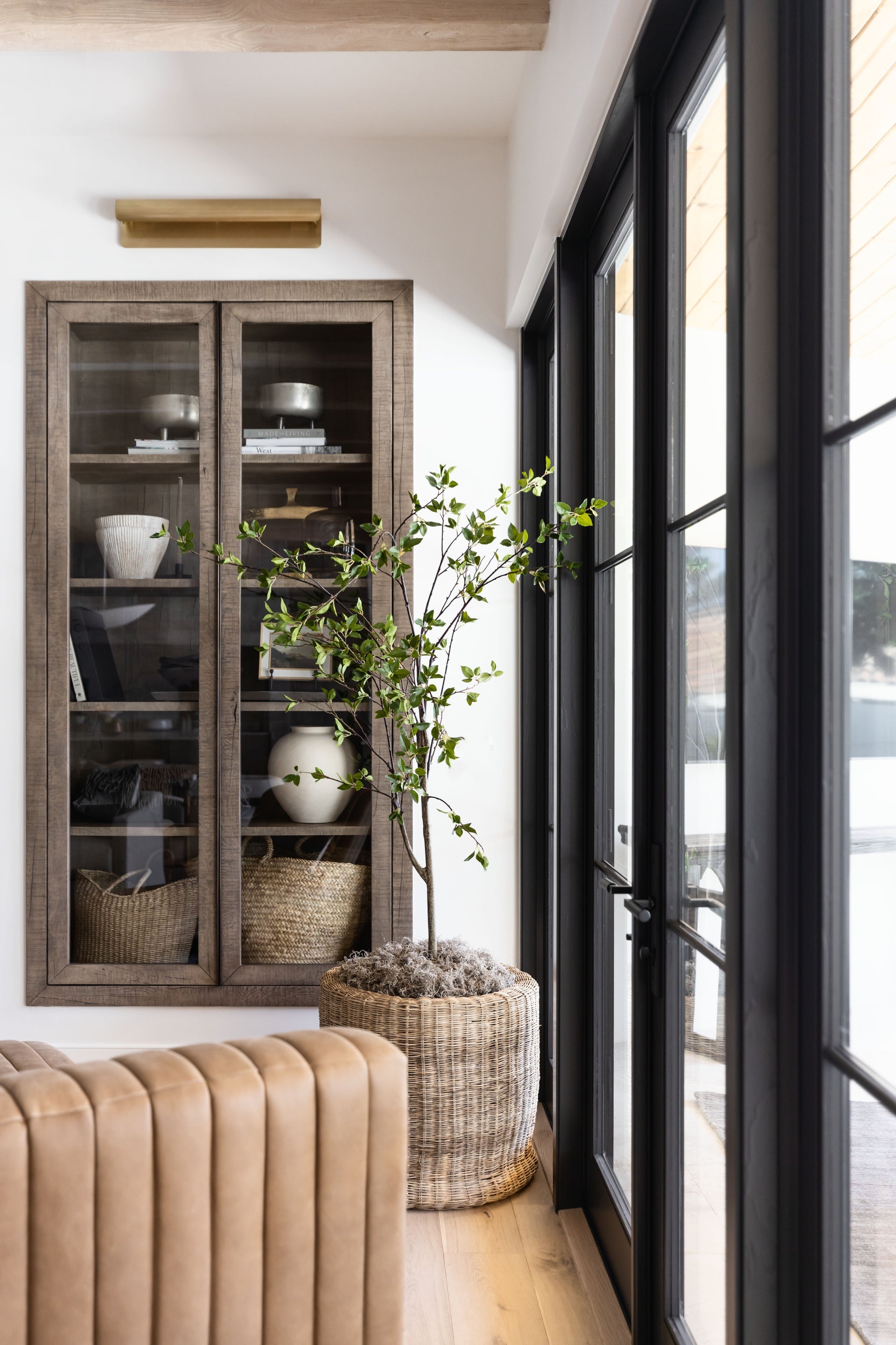 accord wall sconce