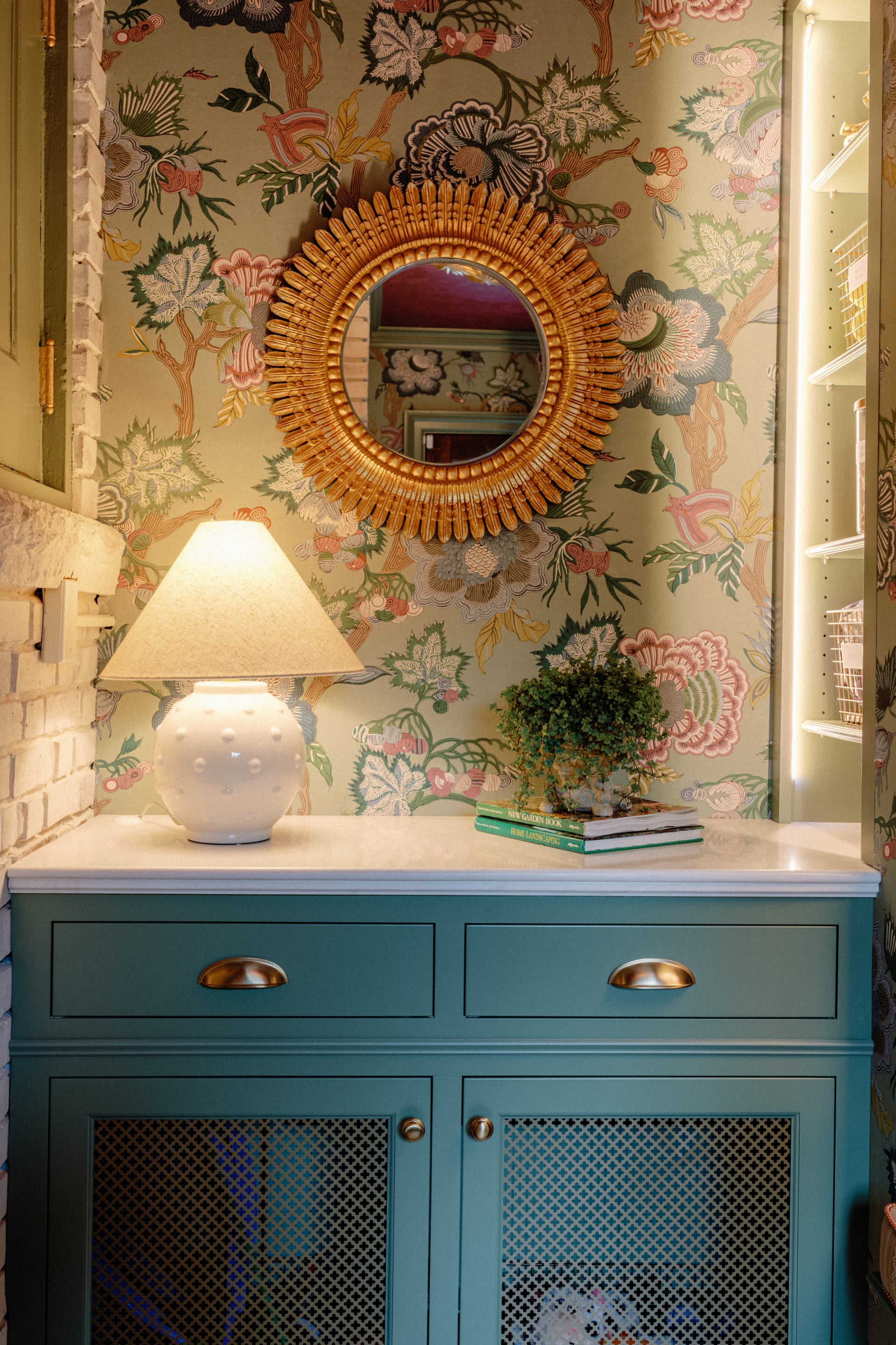 annabelle table lamp