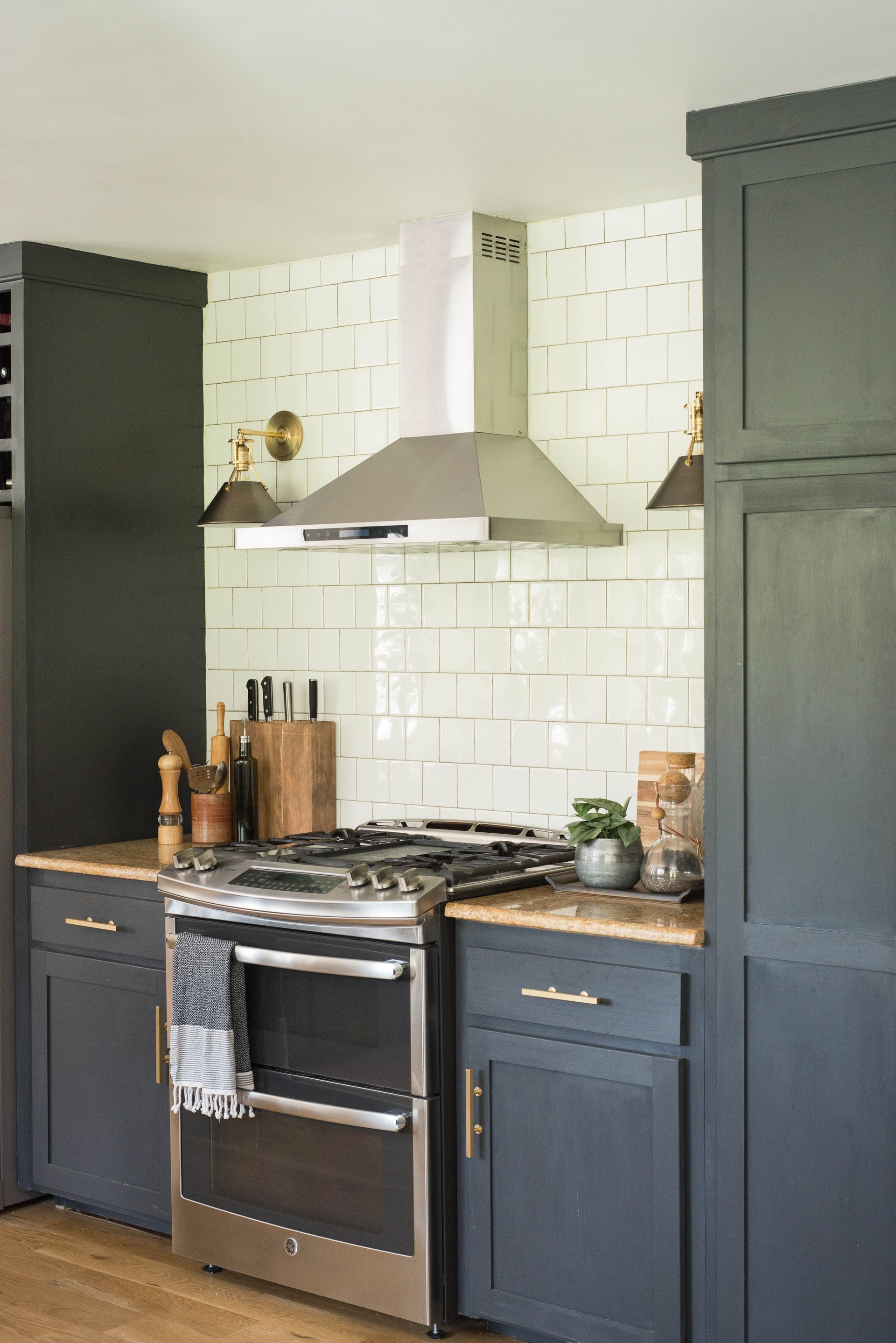 metal no. 2 wall sconce