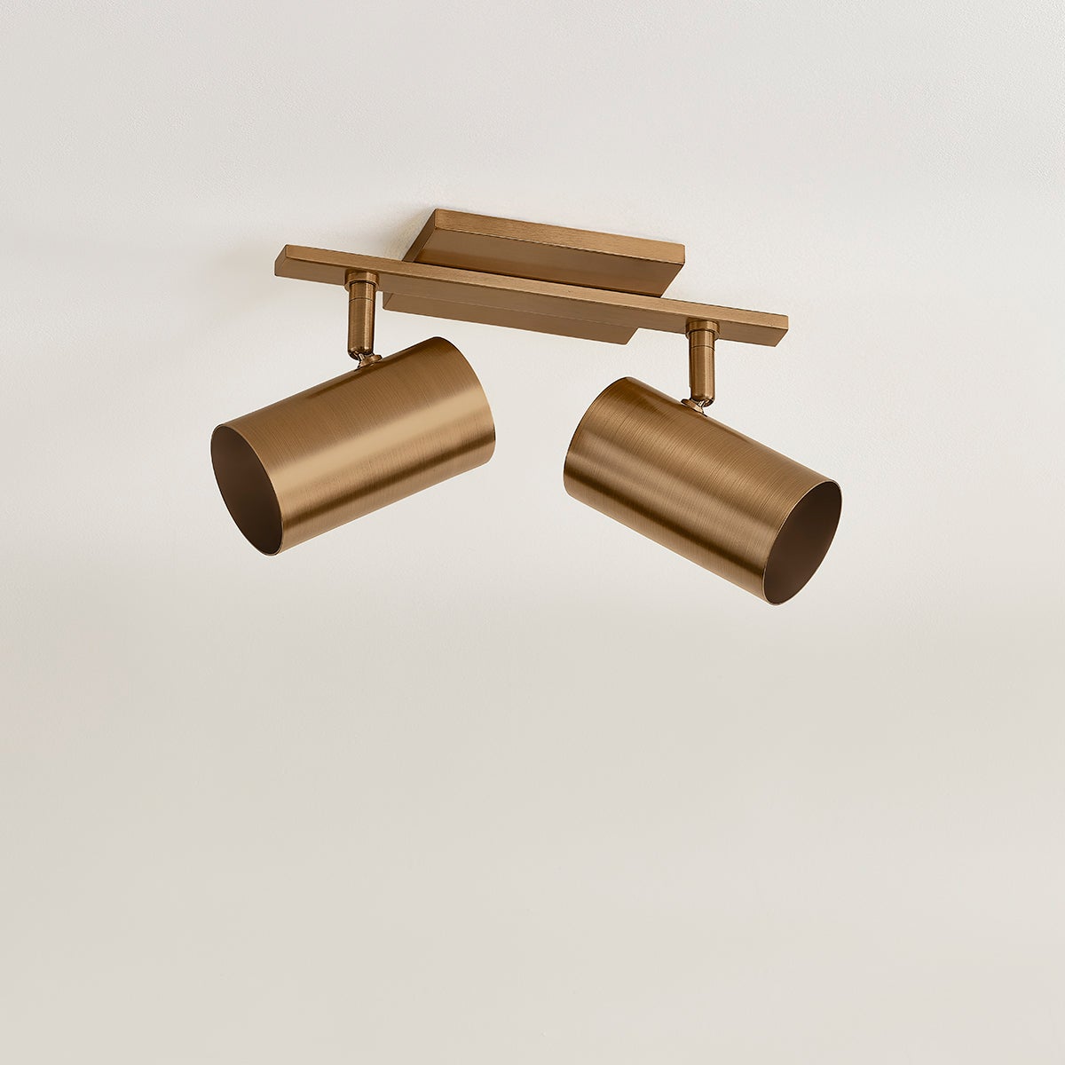 rueben bath and vanity