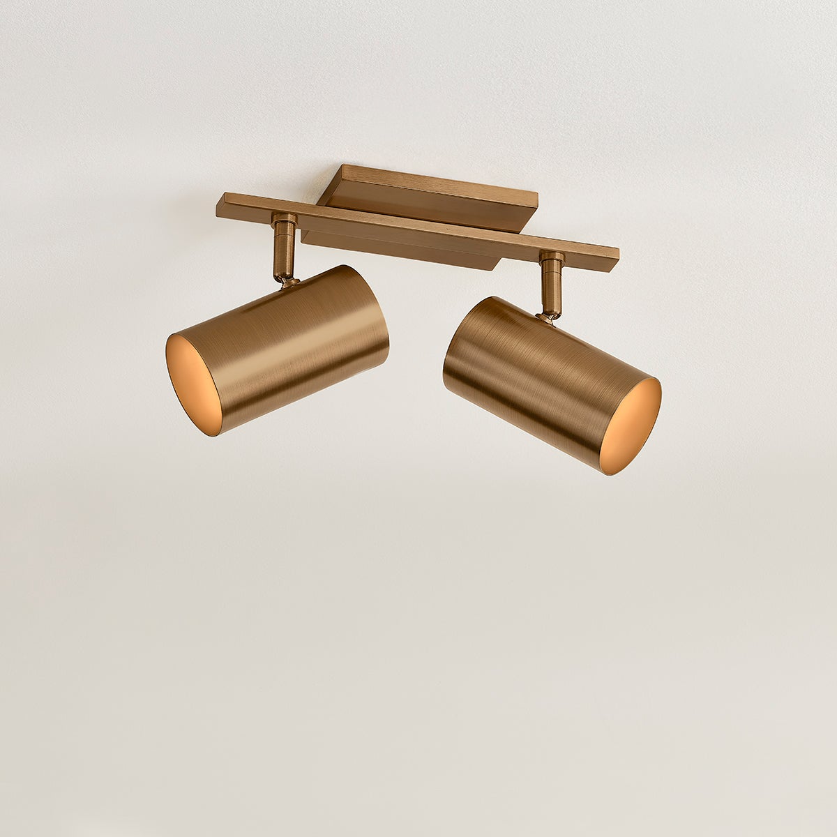 rueben bath and vanity