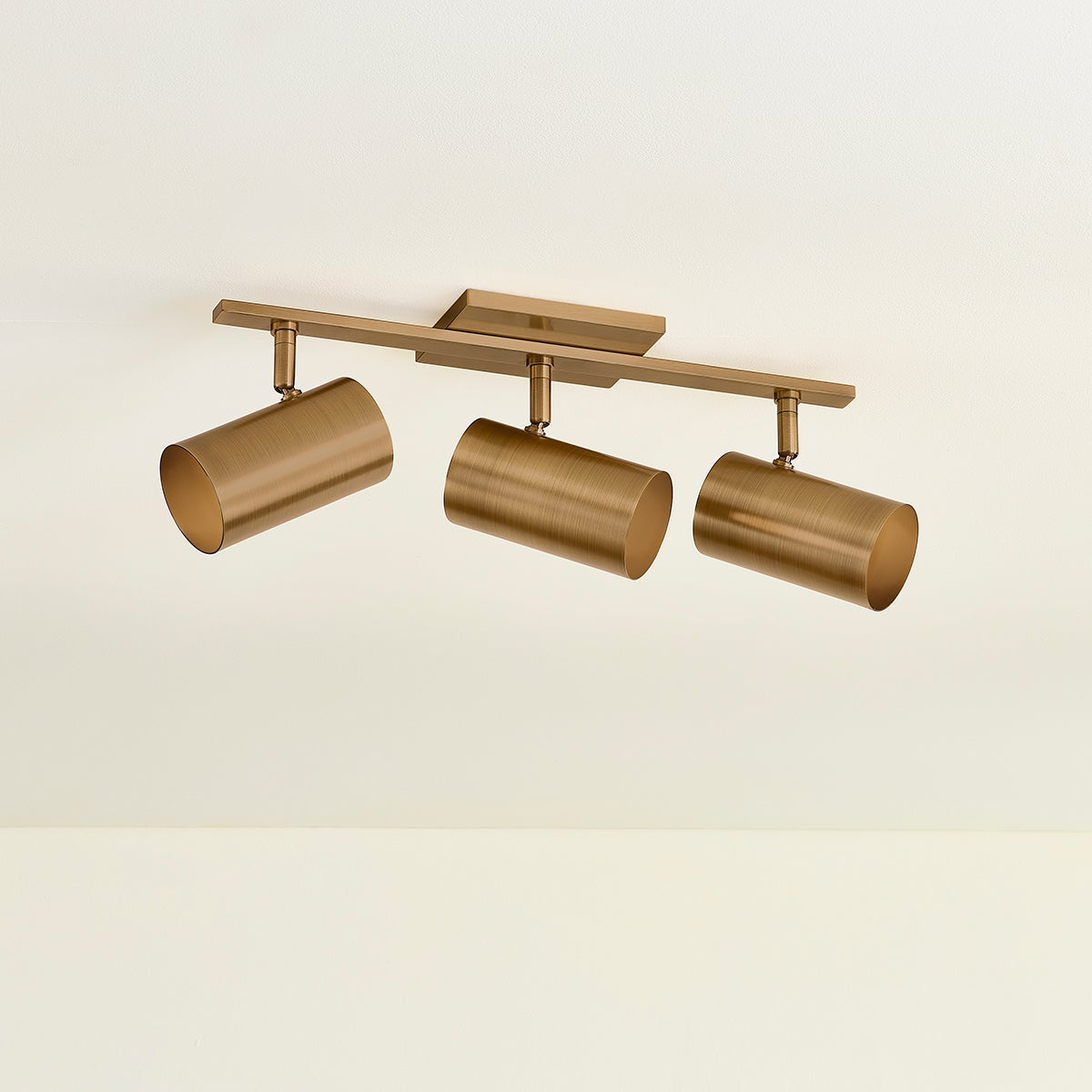 rueben bath and vanity