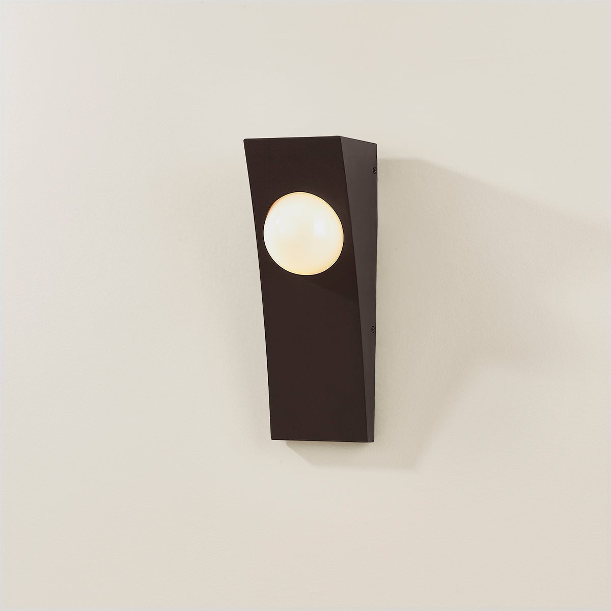 victor exterior wall sconce