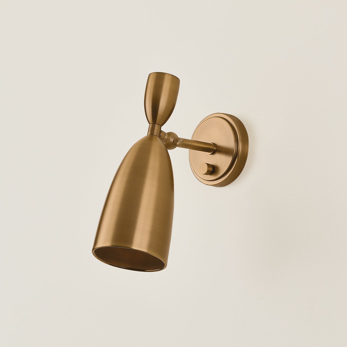 spade wall sconce