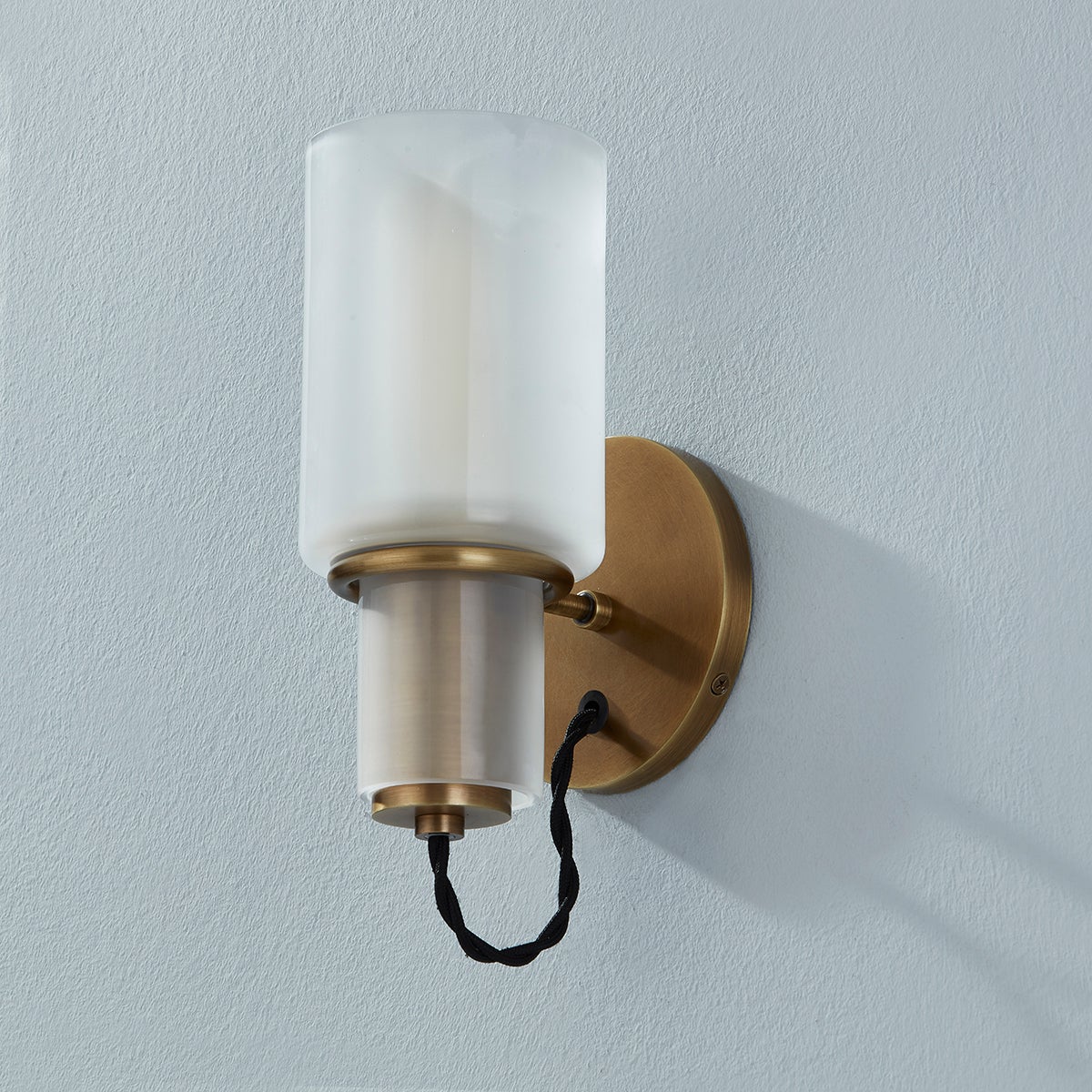 lincoln wall sconce