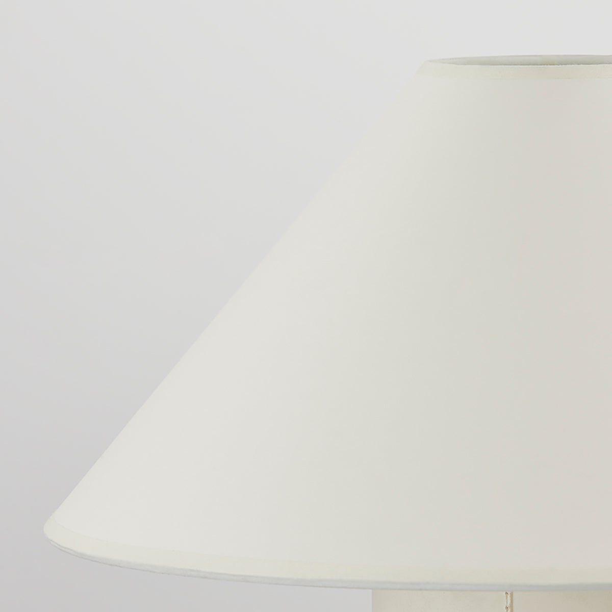 bond table lamp