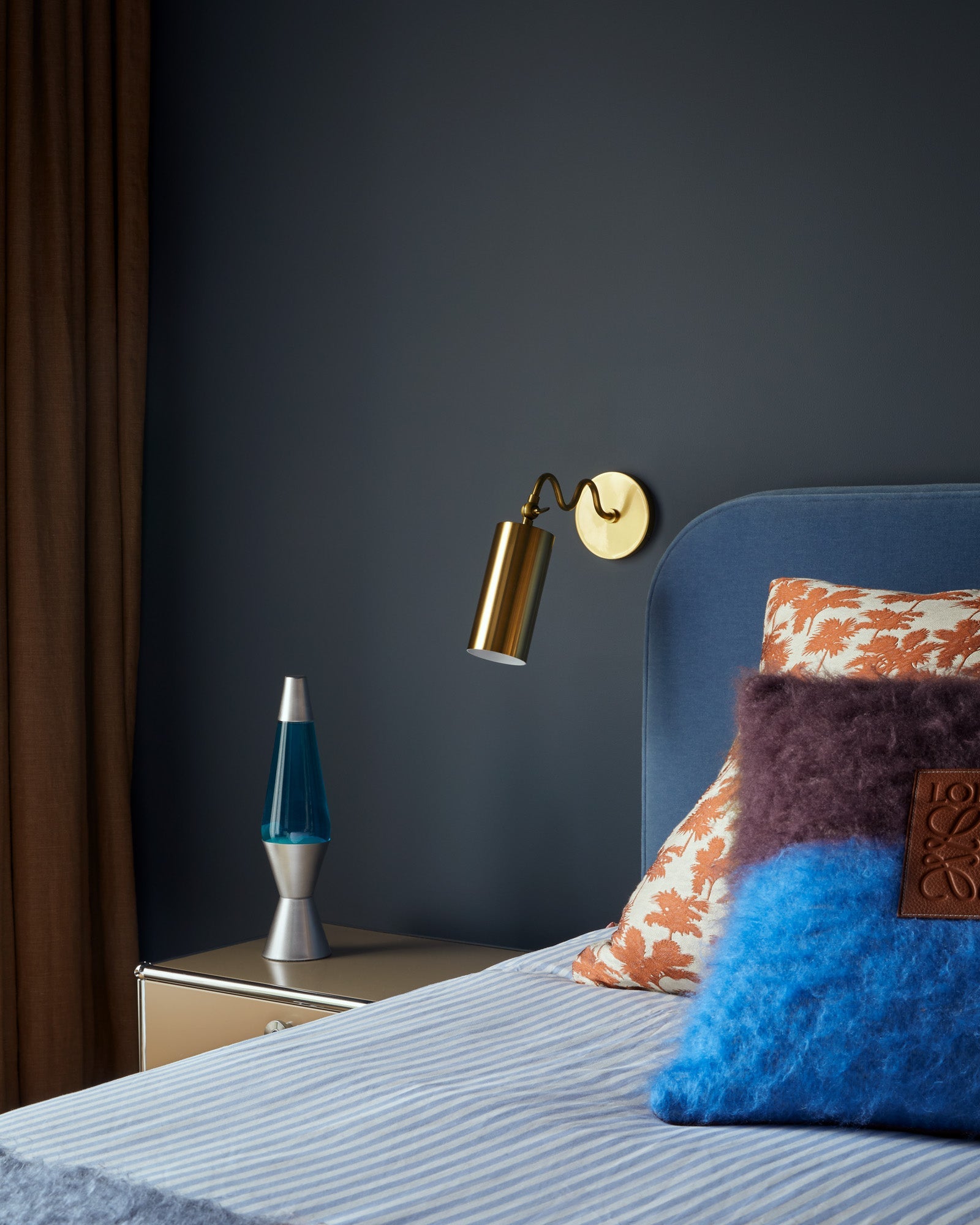 bea wall sconce