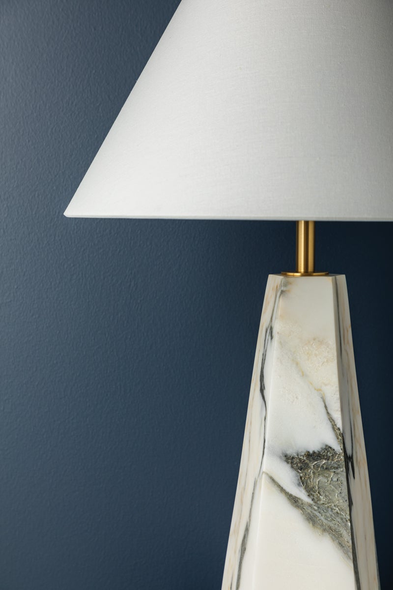 benicia table lamp