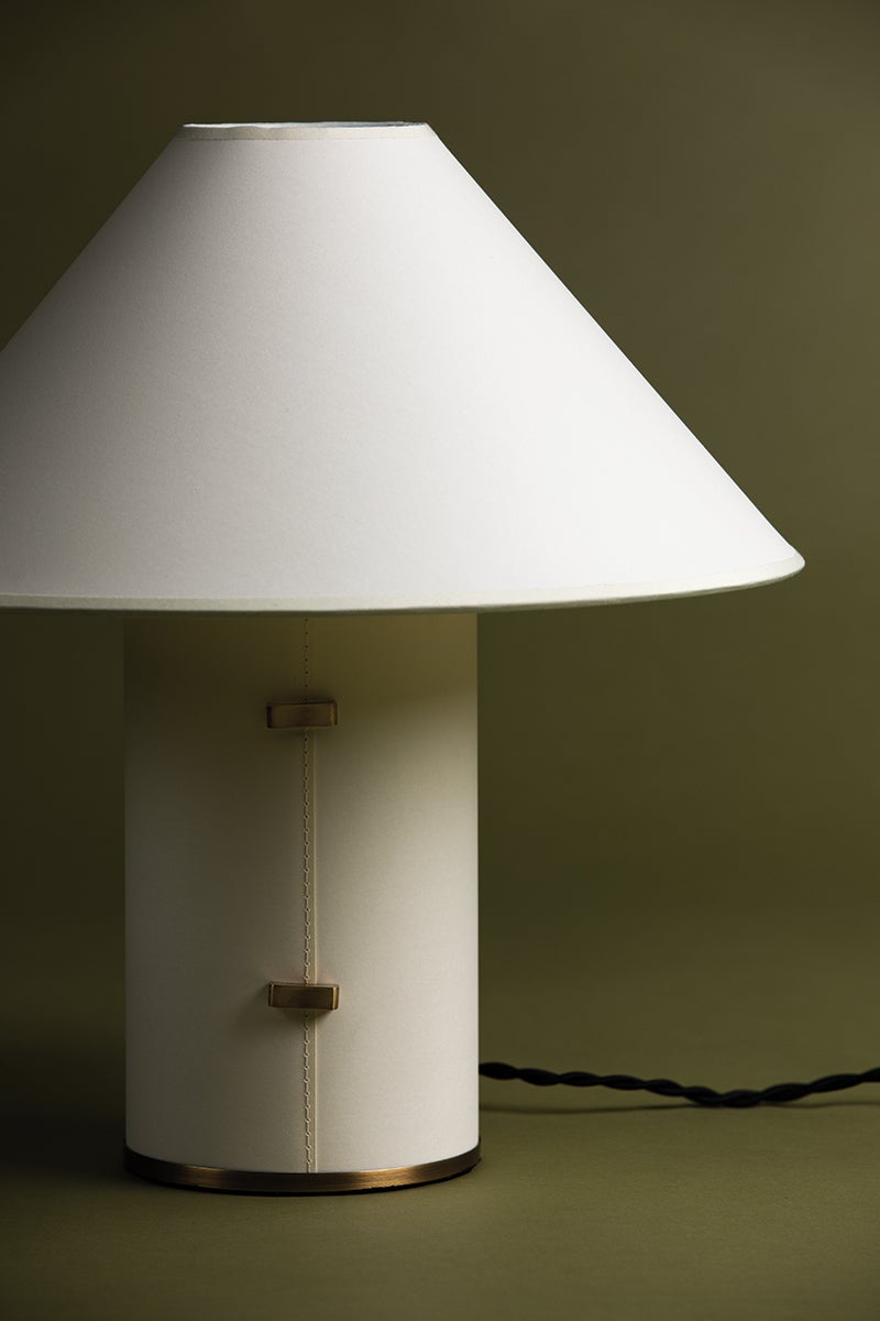 bond table lamp