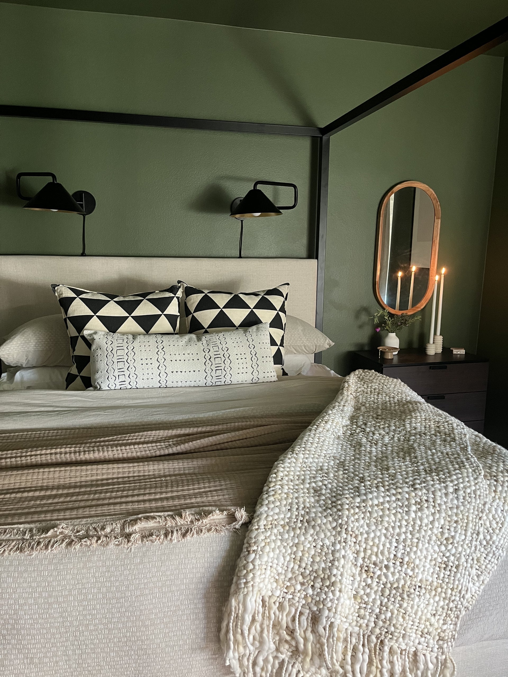 brianna plug-in sconce