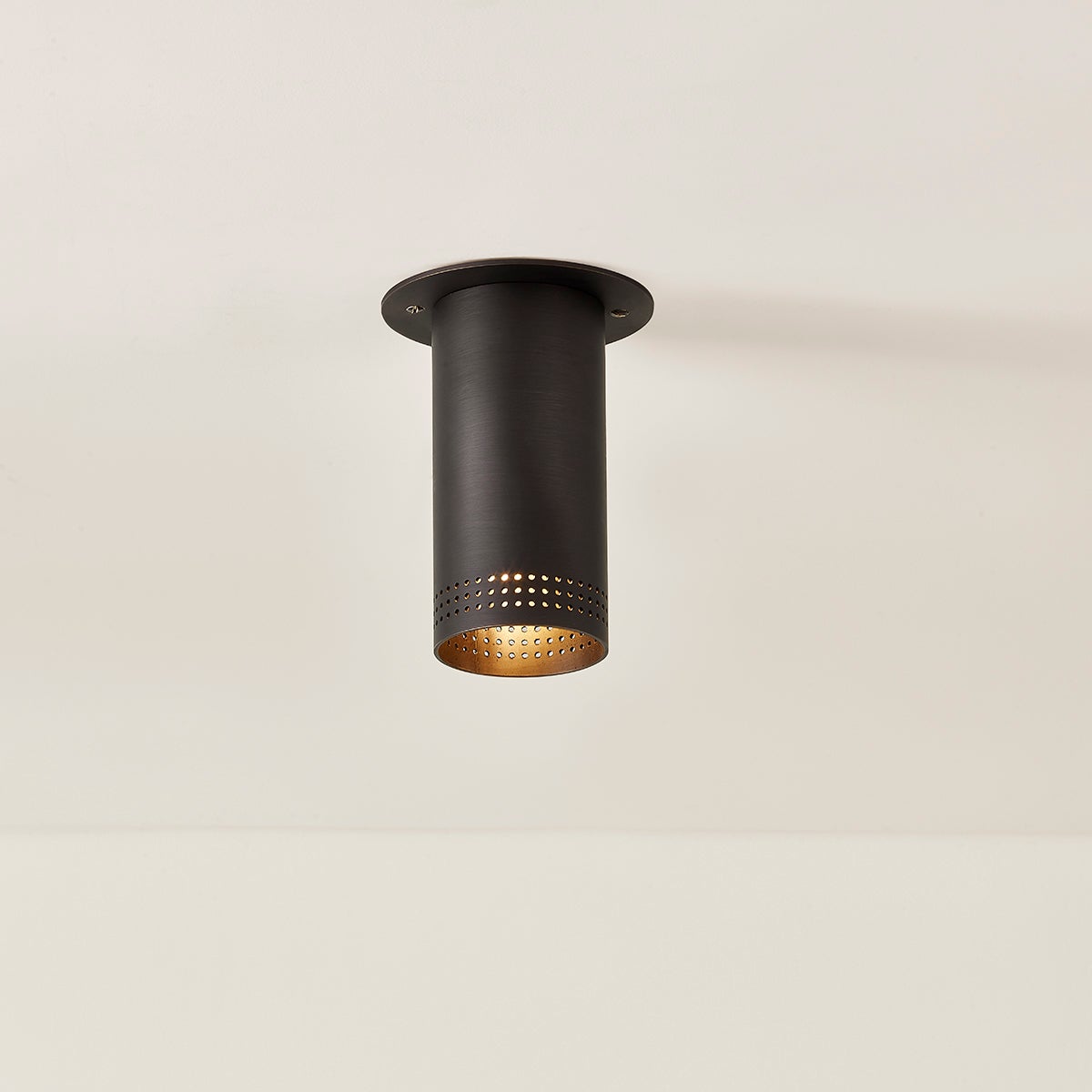 berg flush mount