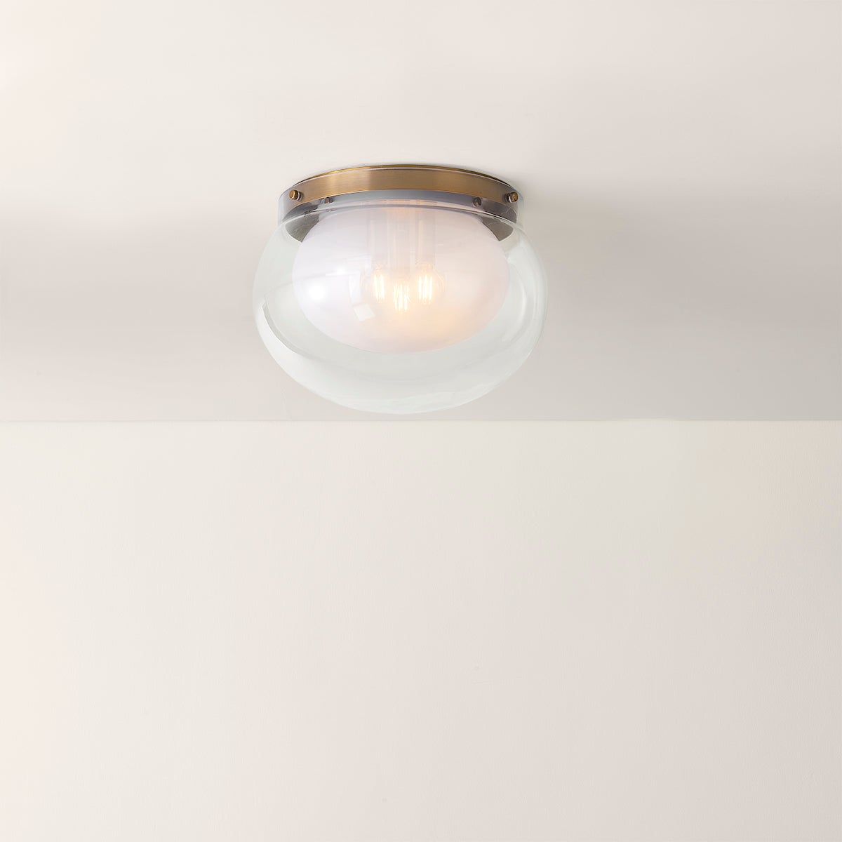 magma flush mount