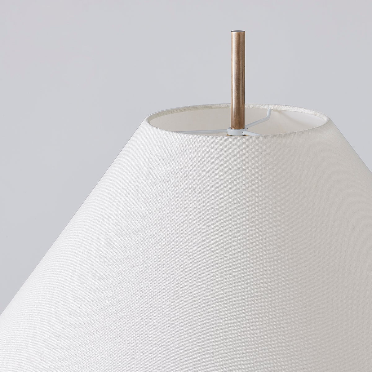 clic floor lamp