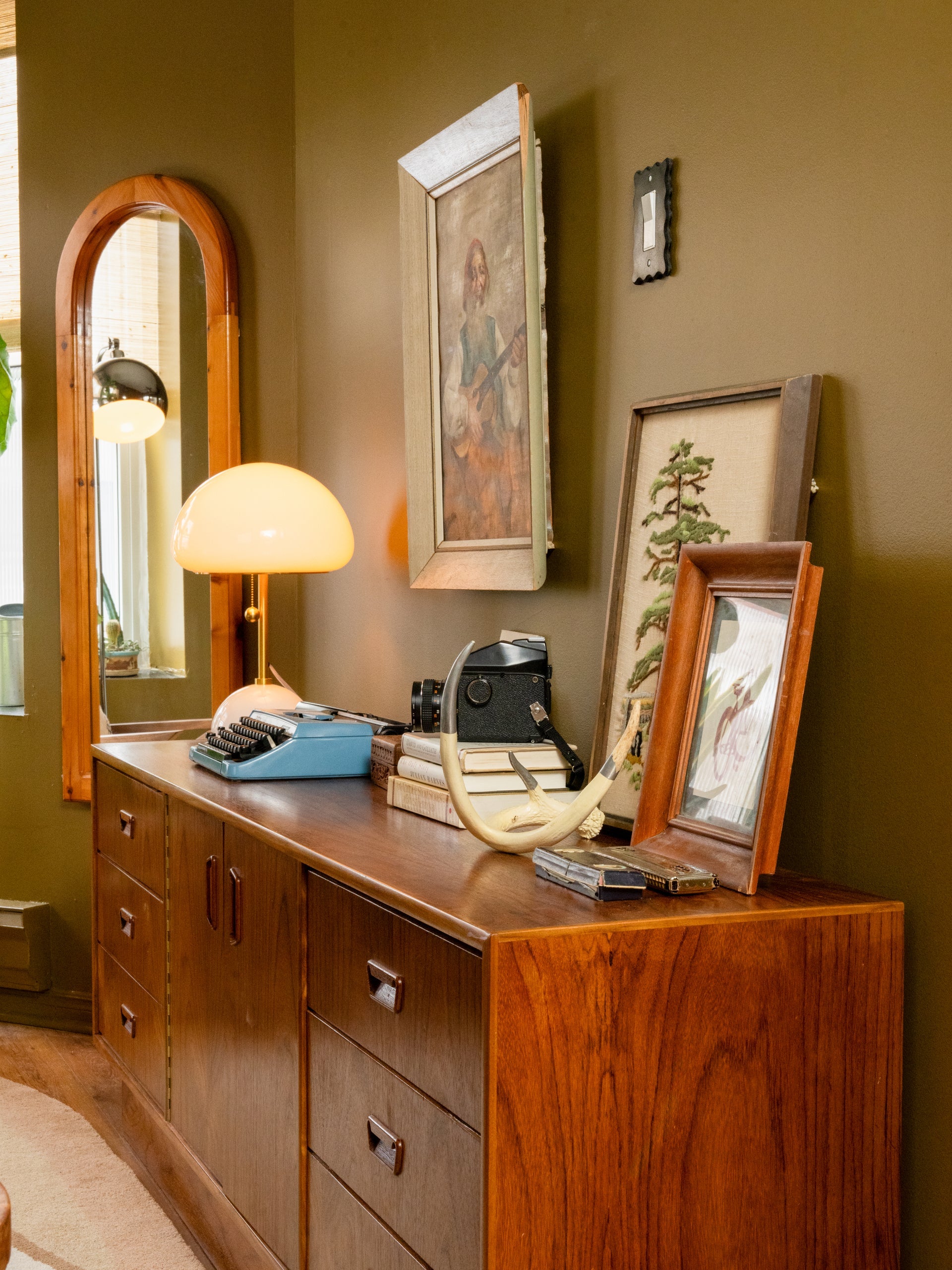 cortney table lamp