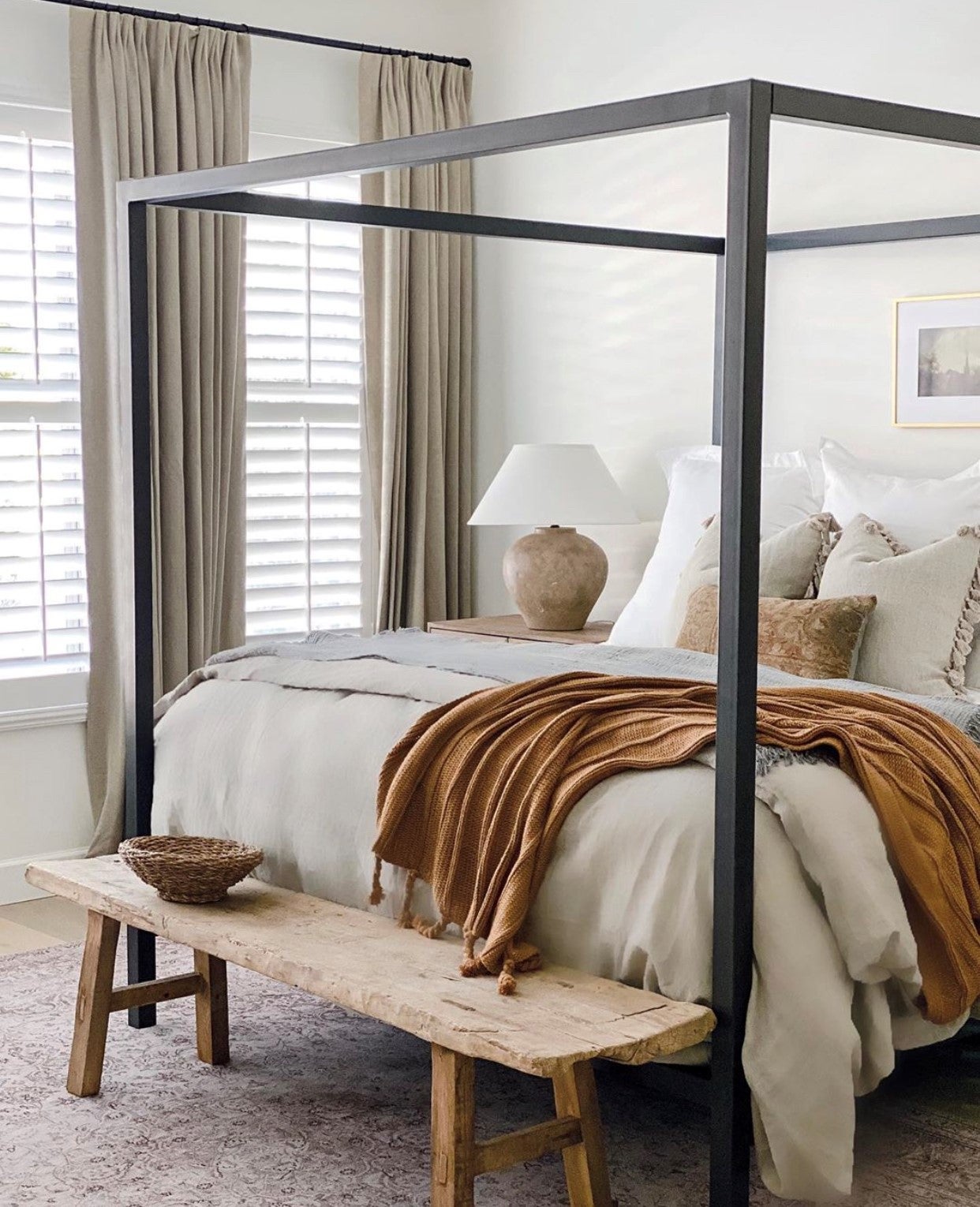 calabria table lamp