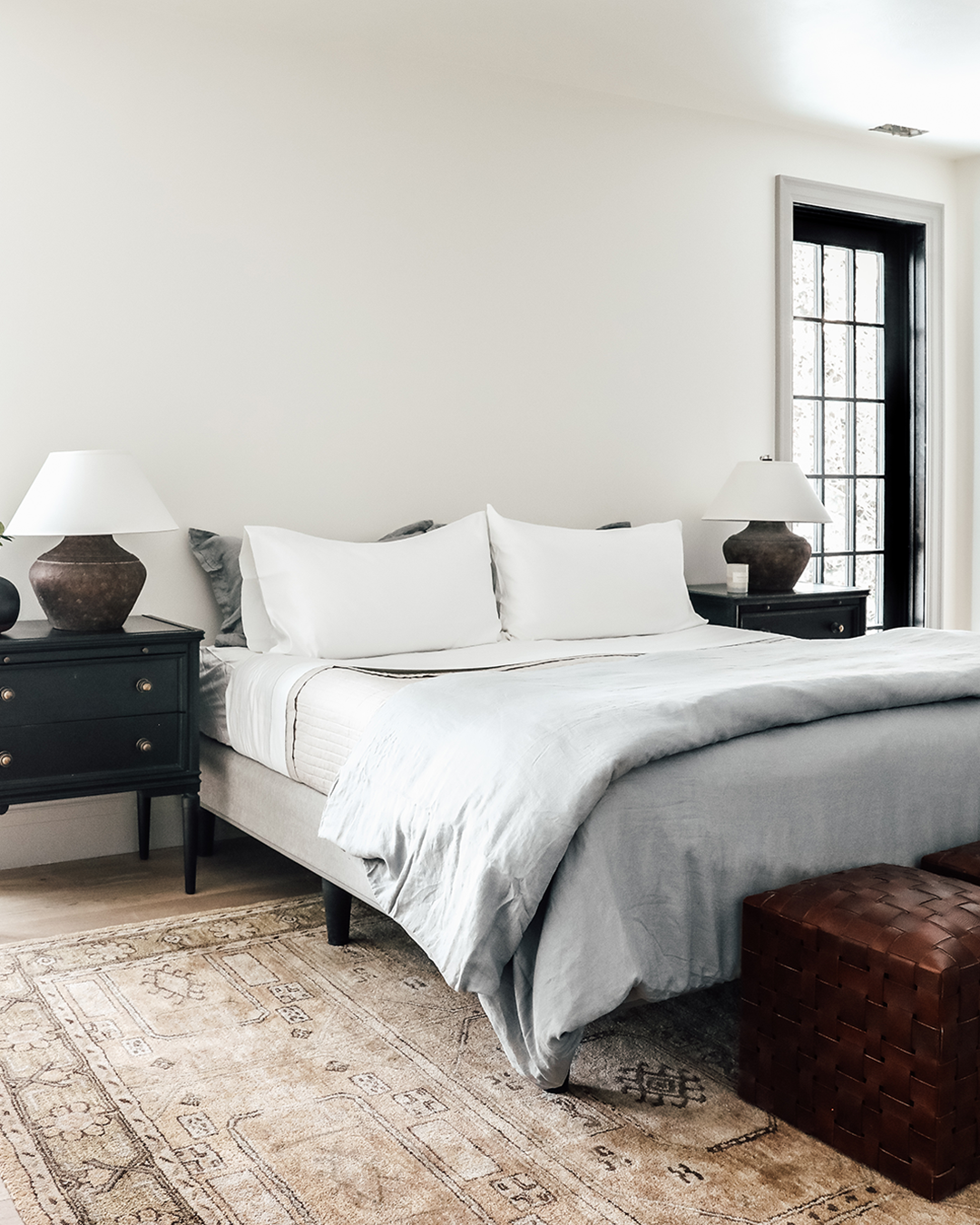 calabria table lamp