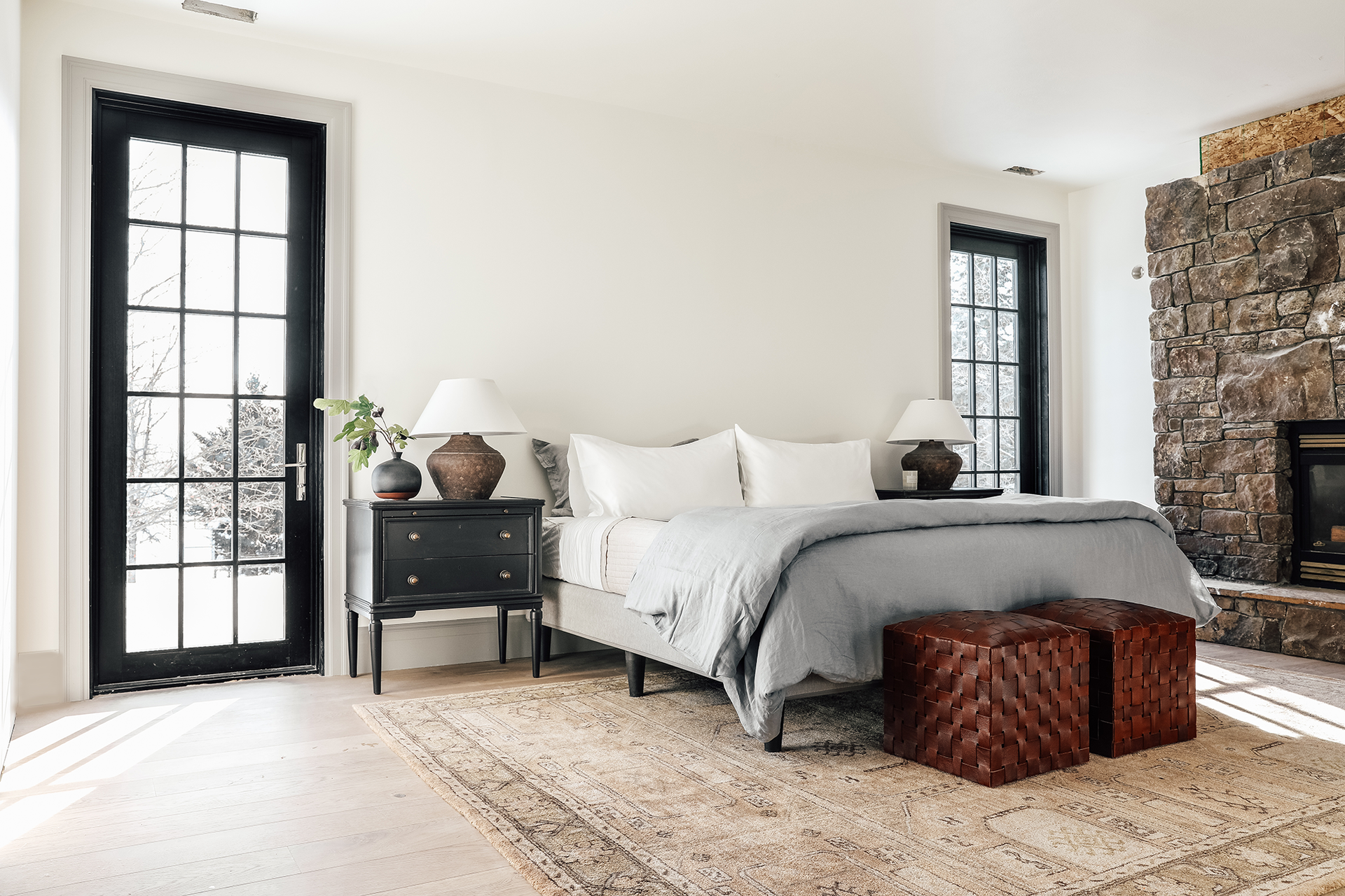 calabria table lamp
