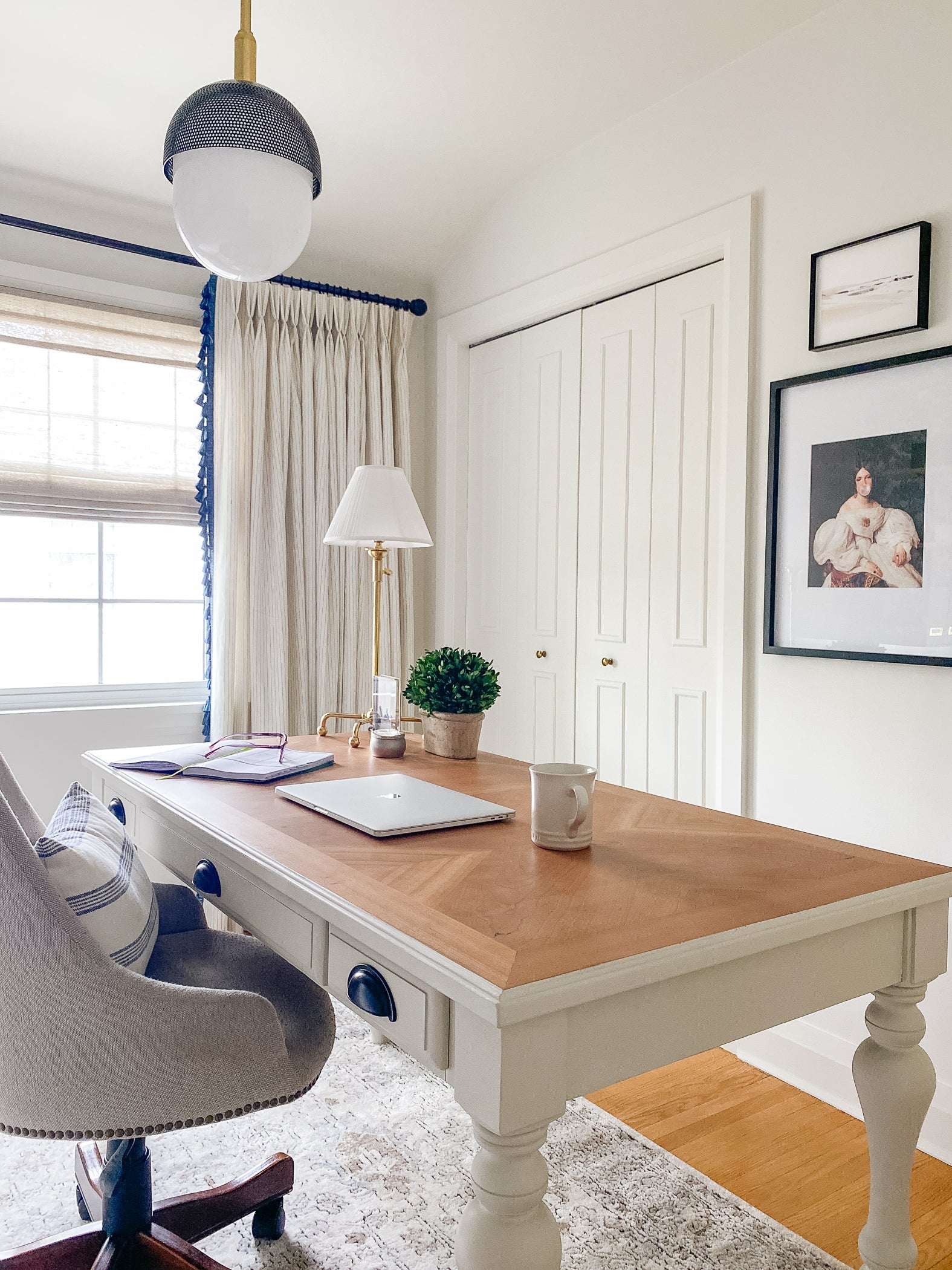 classic no.1 table lamp