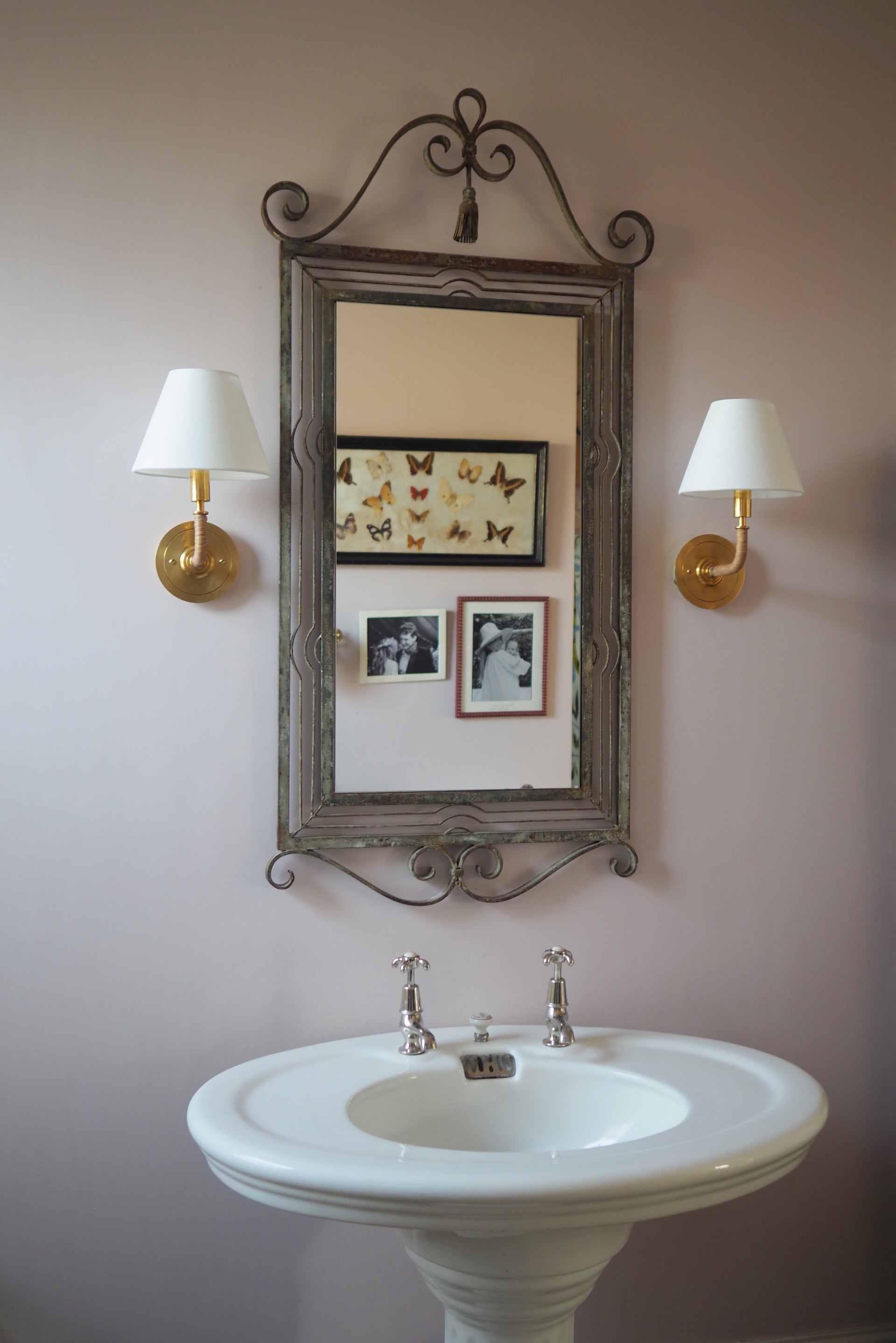 curves no.1 wall sconce