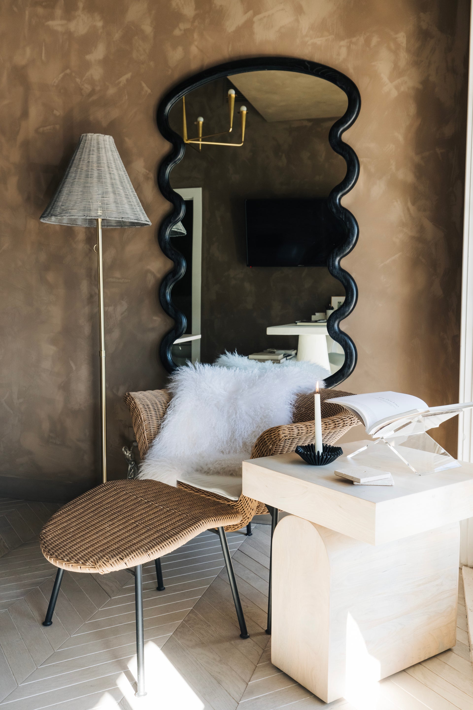 destiny floor lamp