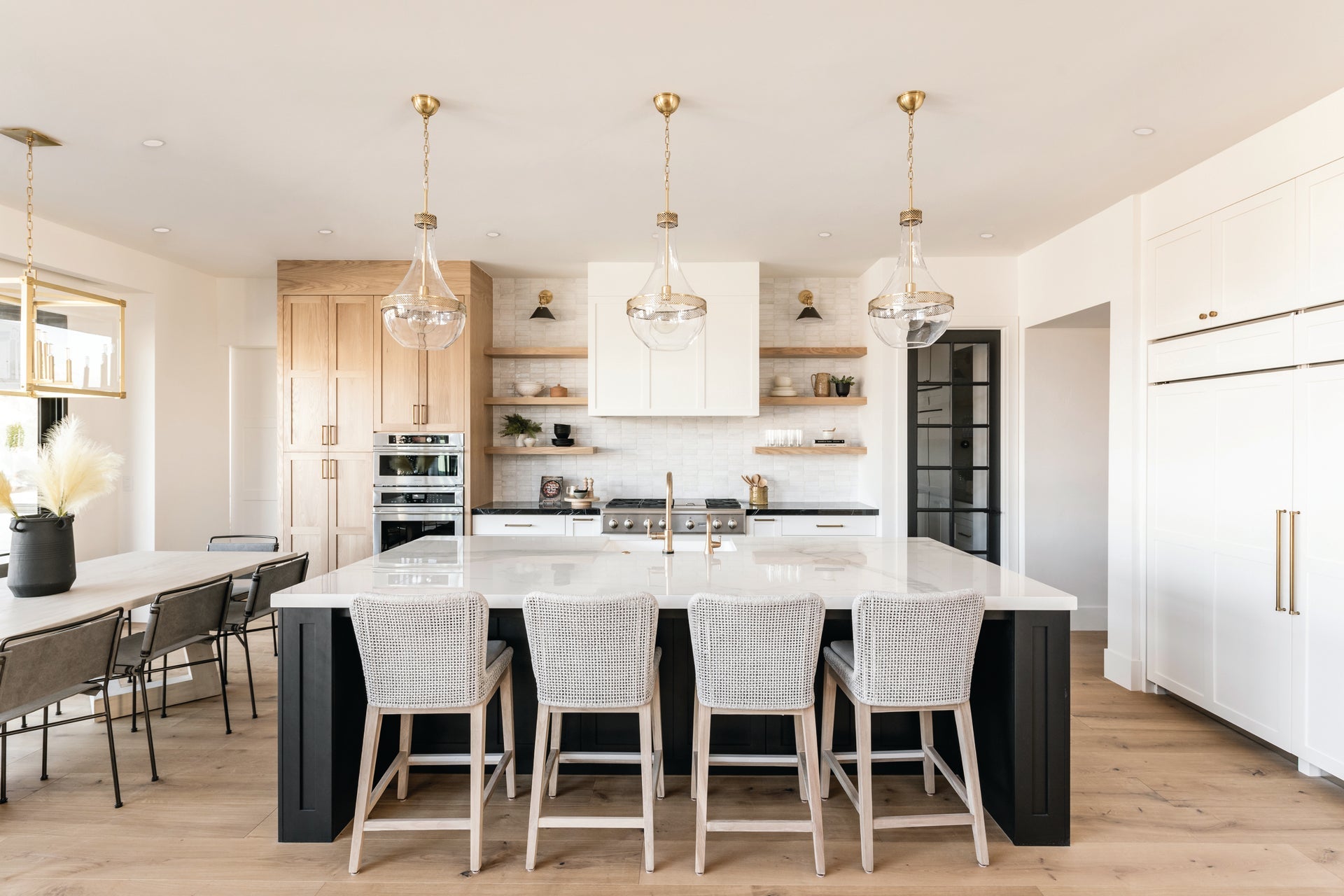 eco-downlight lnic 2700k low power